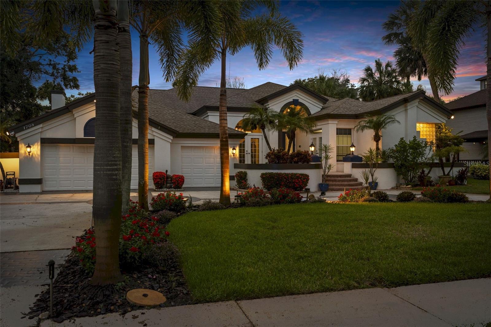 Listing photo id 0 for 1705 Meyers Cove Drive