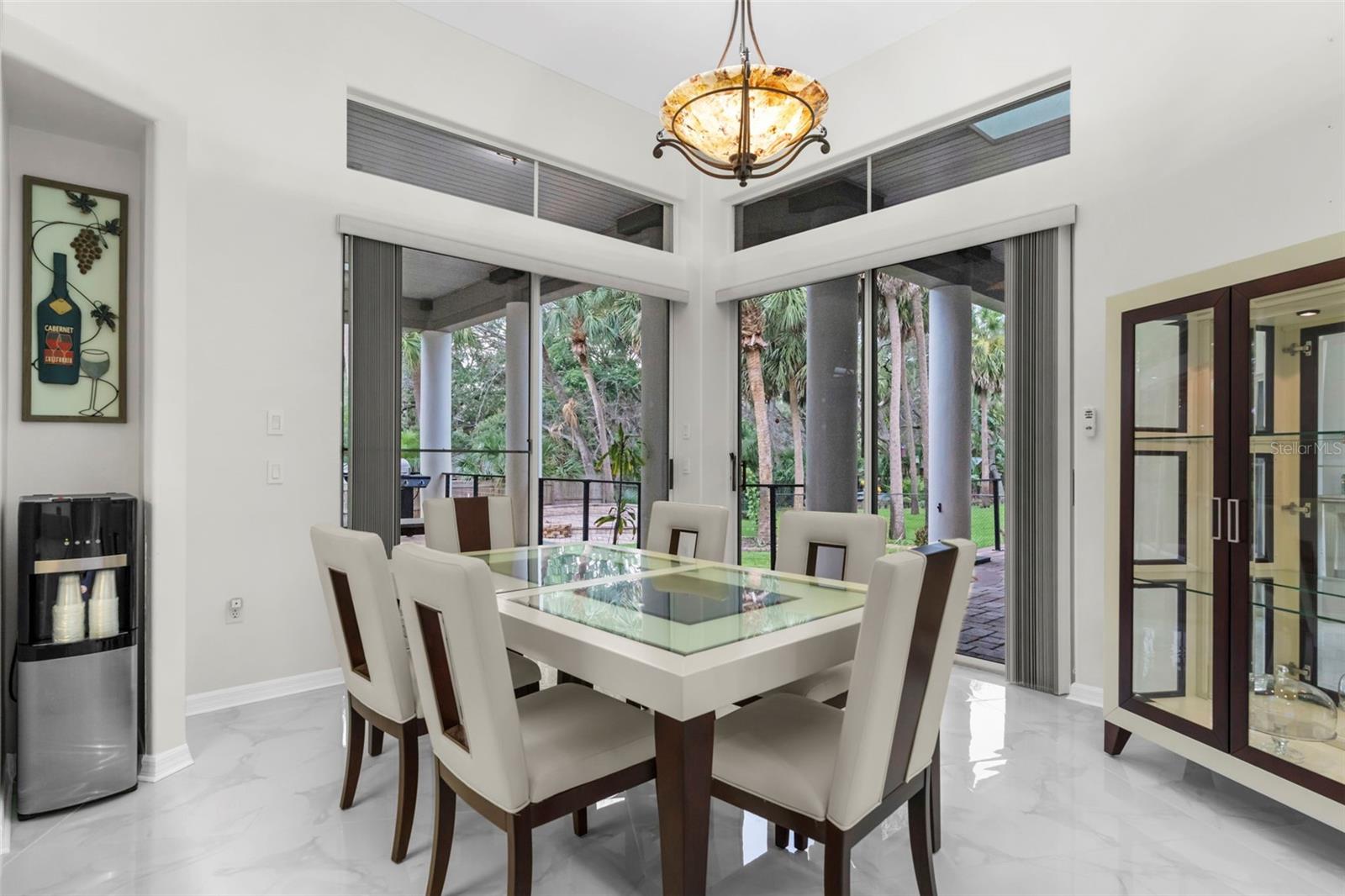 Listing photo id 19 for 1705 Meyers Cove Drive