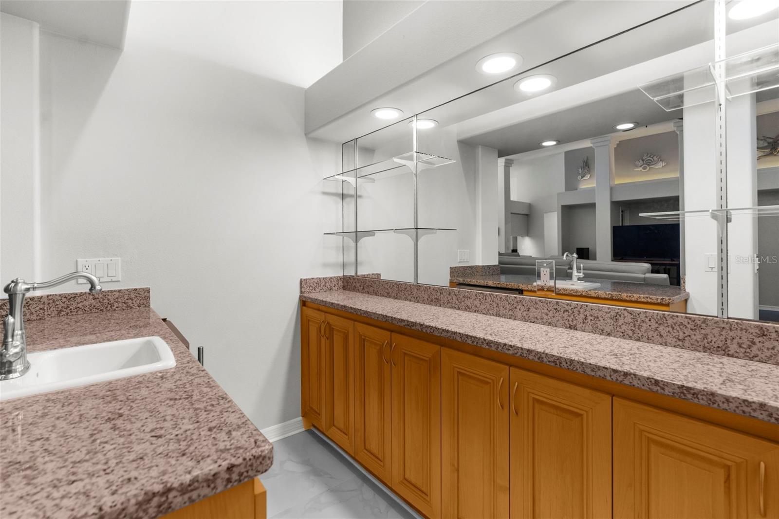 Listing photo id 27 for 1705 Meyers Cove Drive