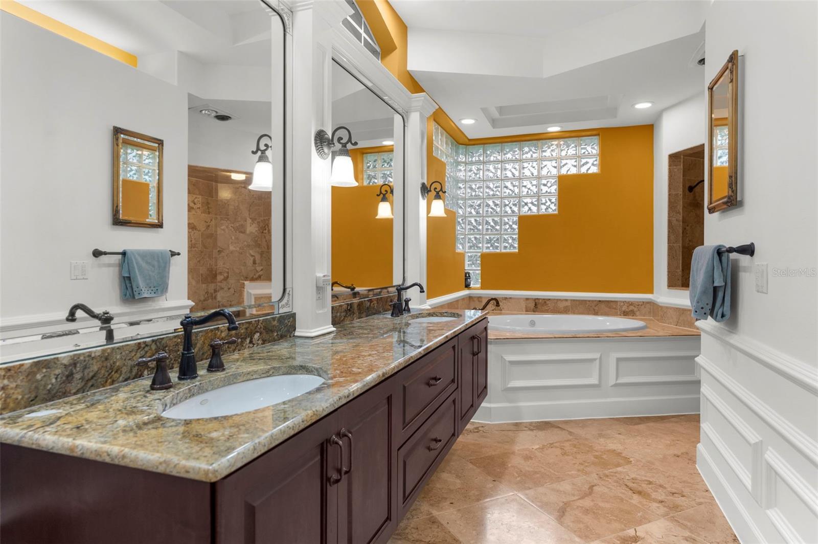 Listing photo id 34 for 1705 Meyers Cove Drive
