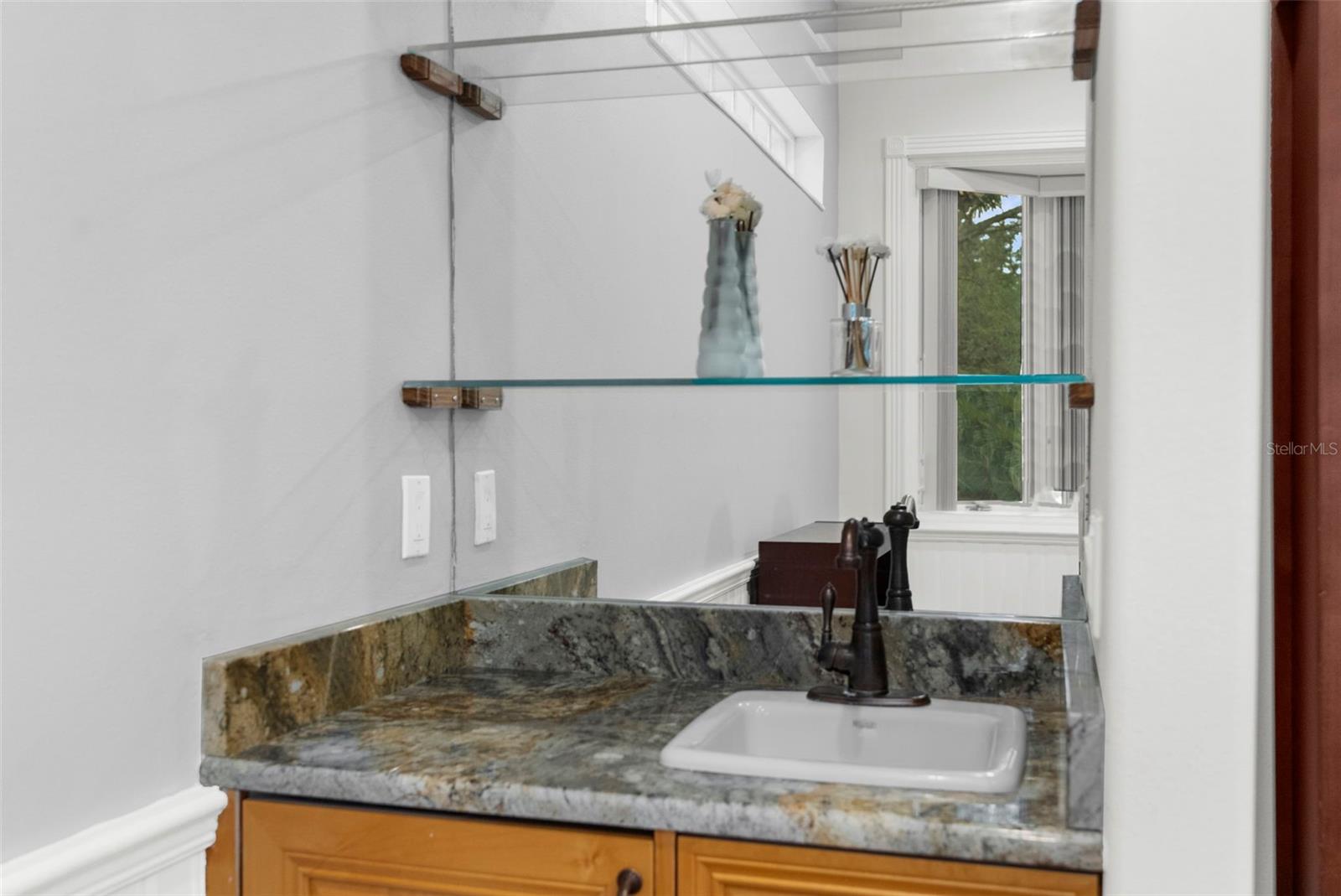 Listing photo id 38 for 1705 Meyers Cove Drive