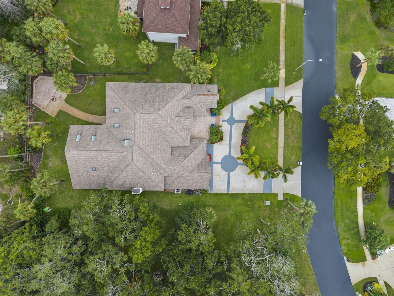 Listing photo id 74 for 1705 Meyers Cove Drive