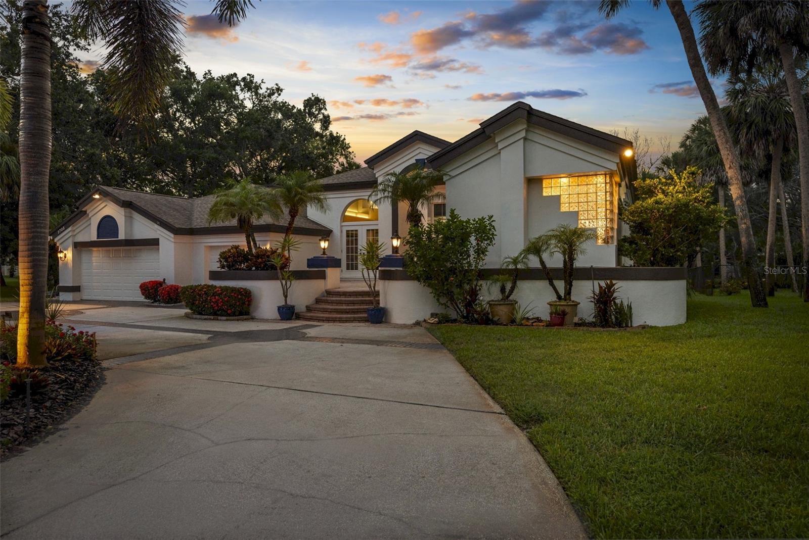 Listing photo id 77 for 1705 Meyers Cove Drive