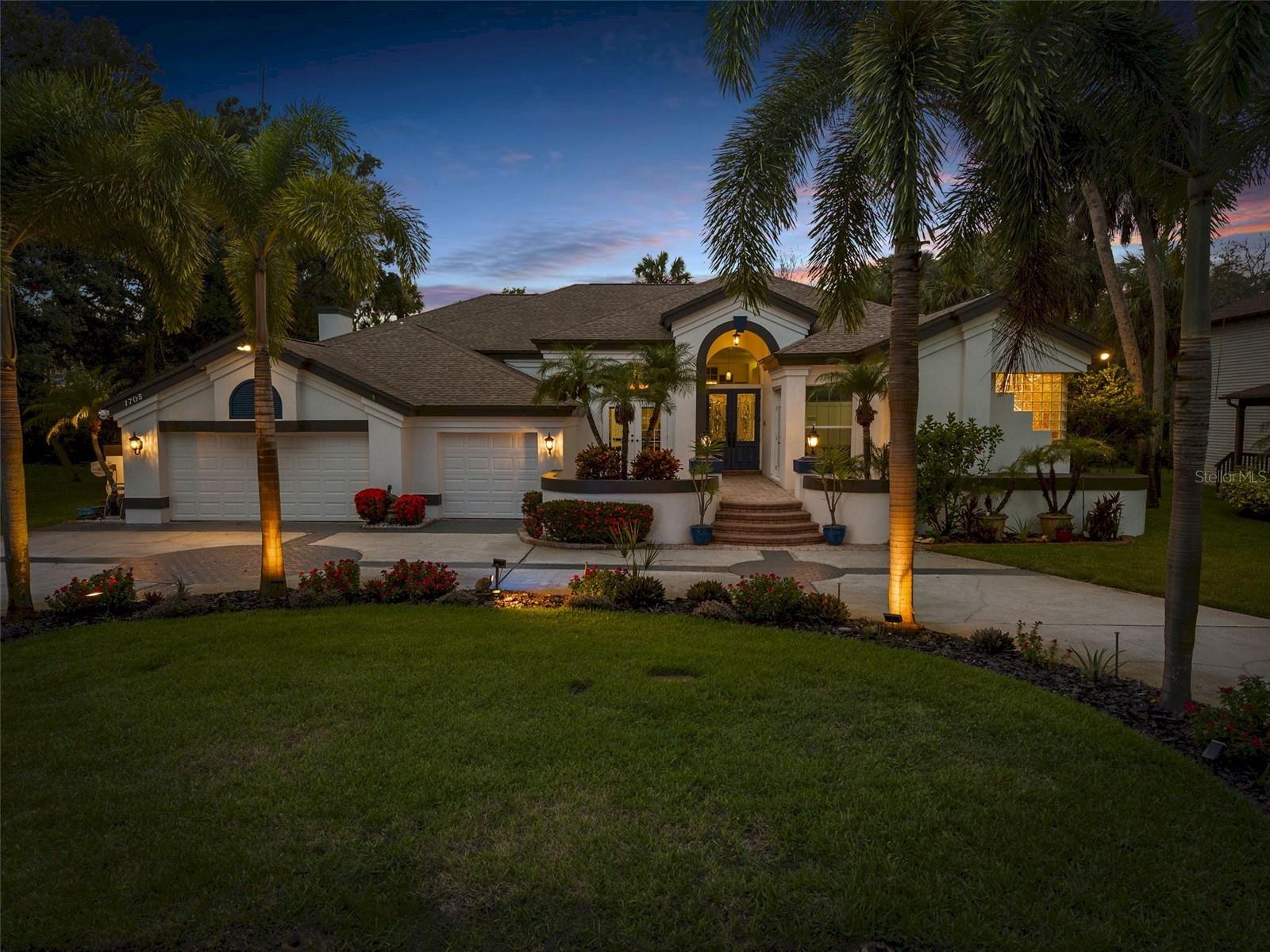 Listing photo id 80 for 1705 Meyers Cove Drive