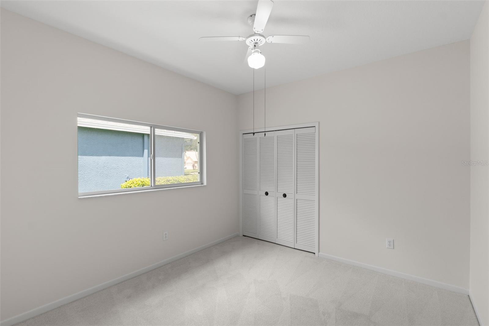 Listing photo id 33 for 15711 Muirfield Drive