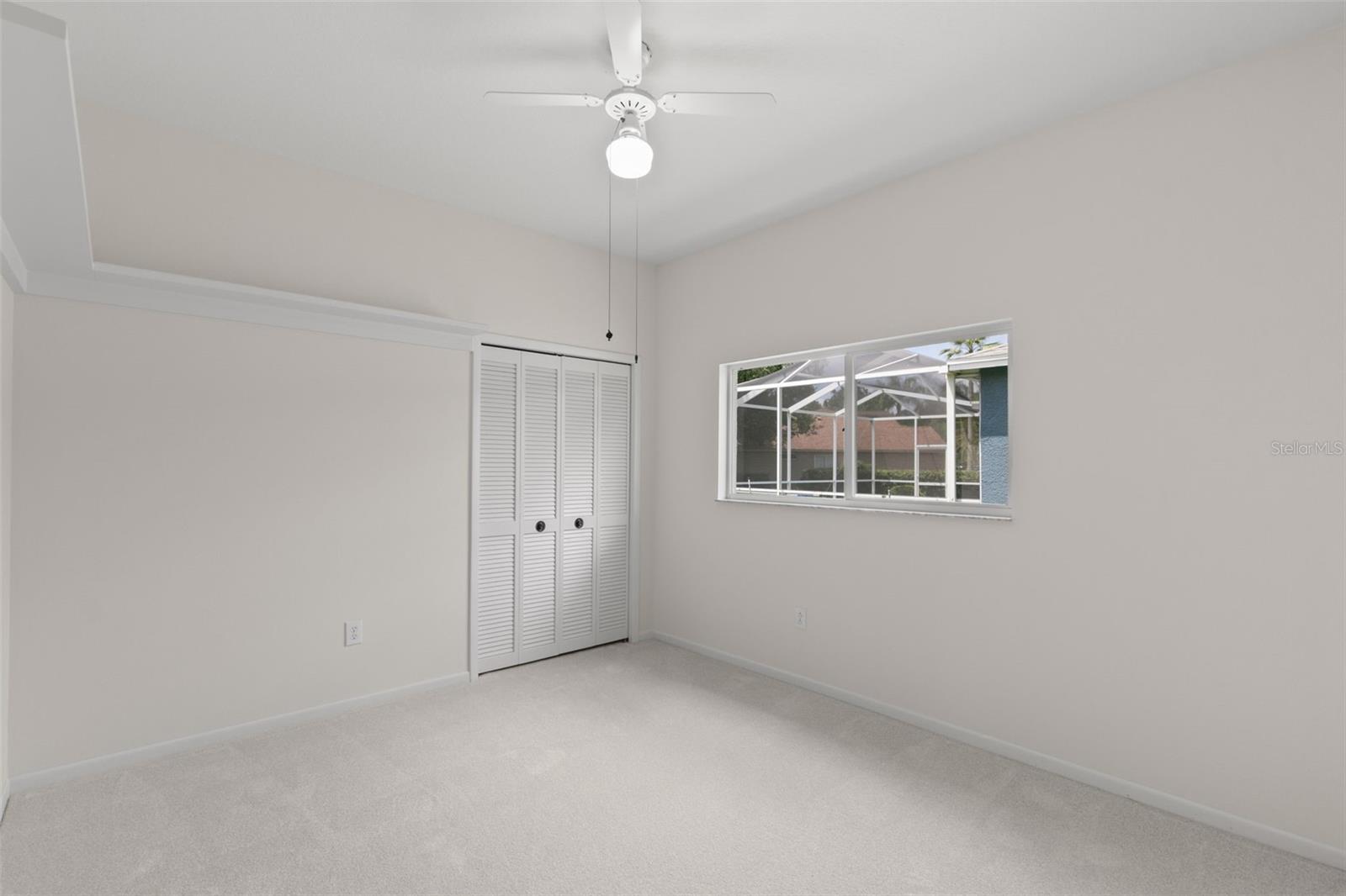 Listing photo id 34 for 15711 Muirfield Drive
