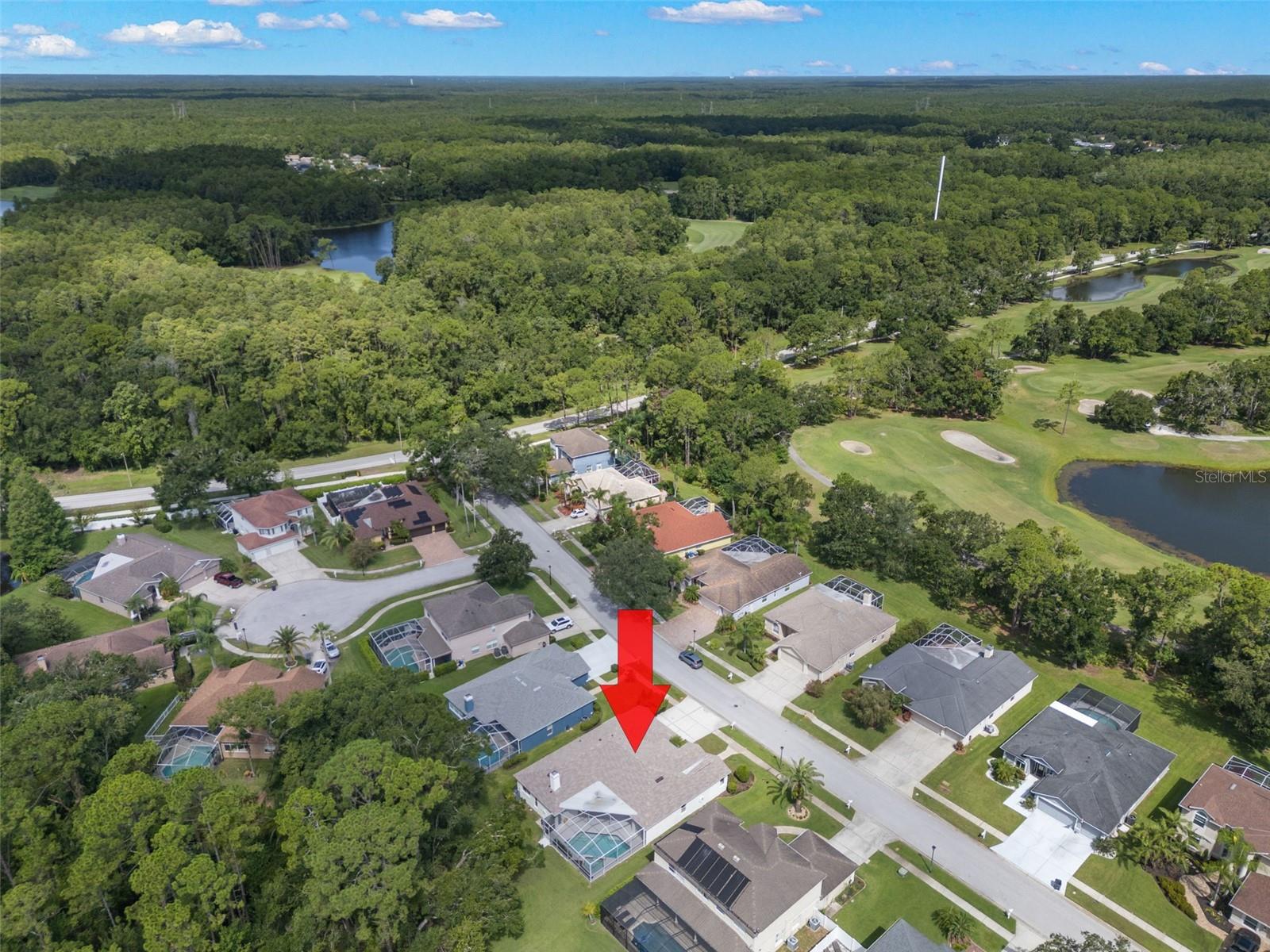 Listing photo id 41 for 15711 Muirfield Drive