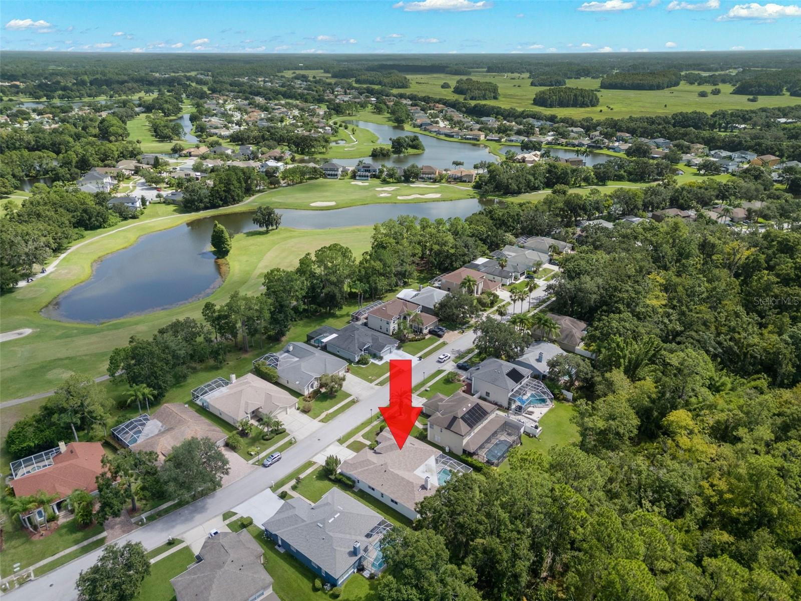 Listing photo id 43 for 15711 Muirfield Drive