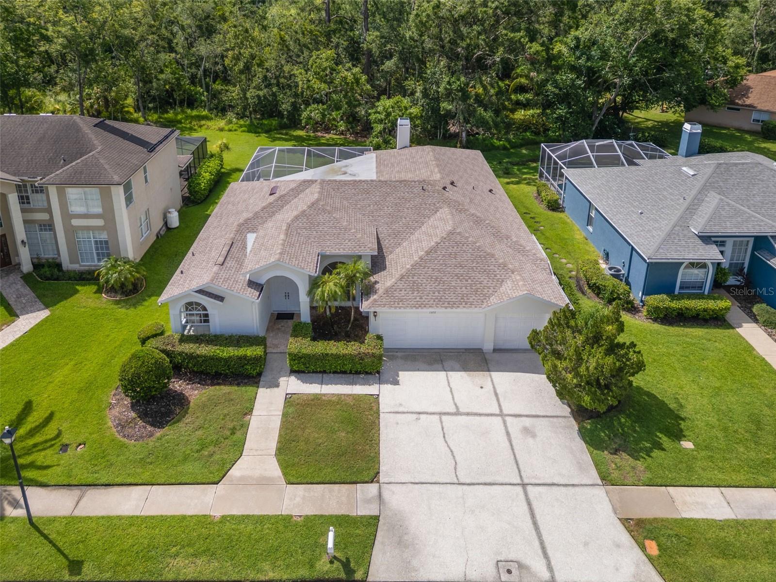 Listing photo id 48 for 15711 Muirfield Drive