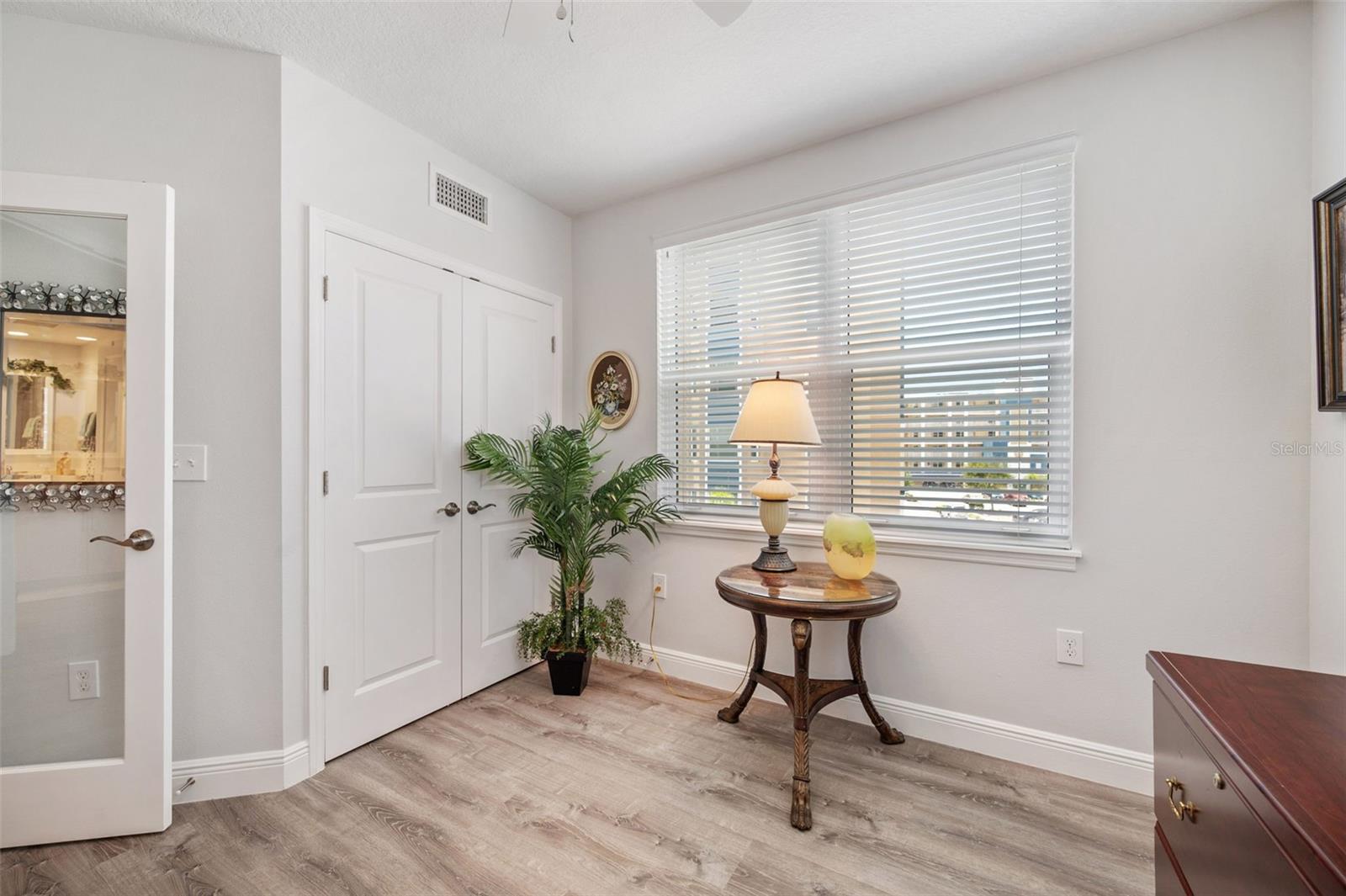 Image 39 of 71 For 960 Starkey Road 8206