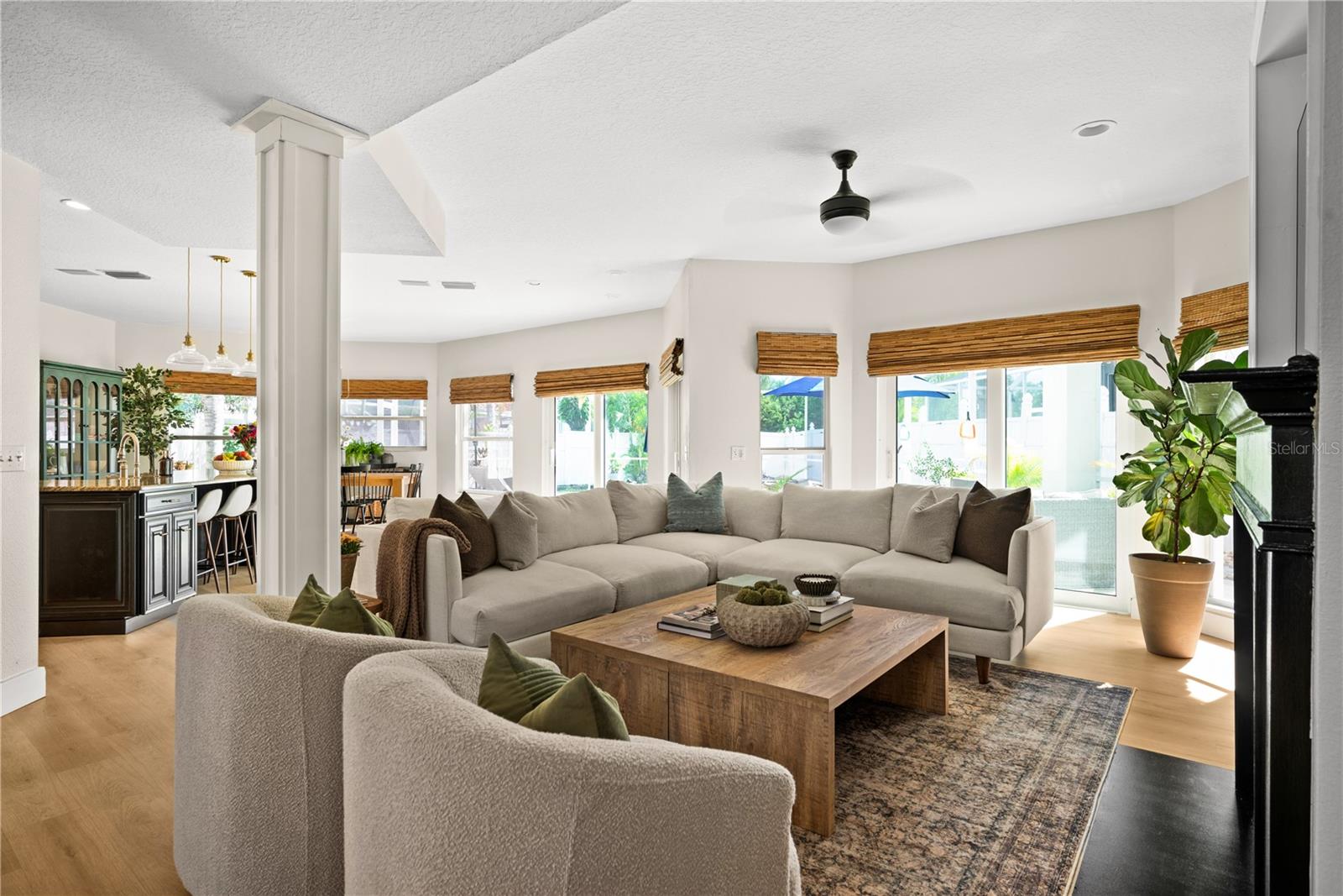 Image 7 of 36 For 10614 Cape Hatteras Drive