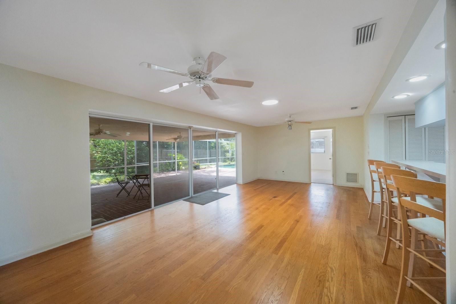 Image 12 of 50 For 1655 Sheffield Drive
