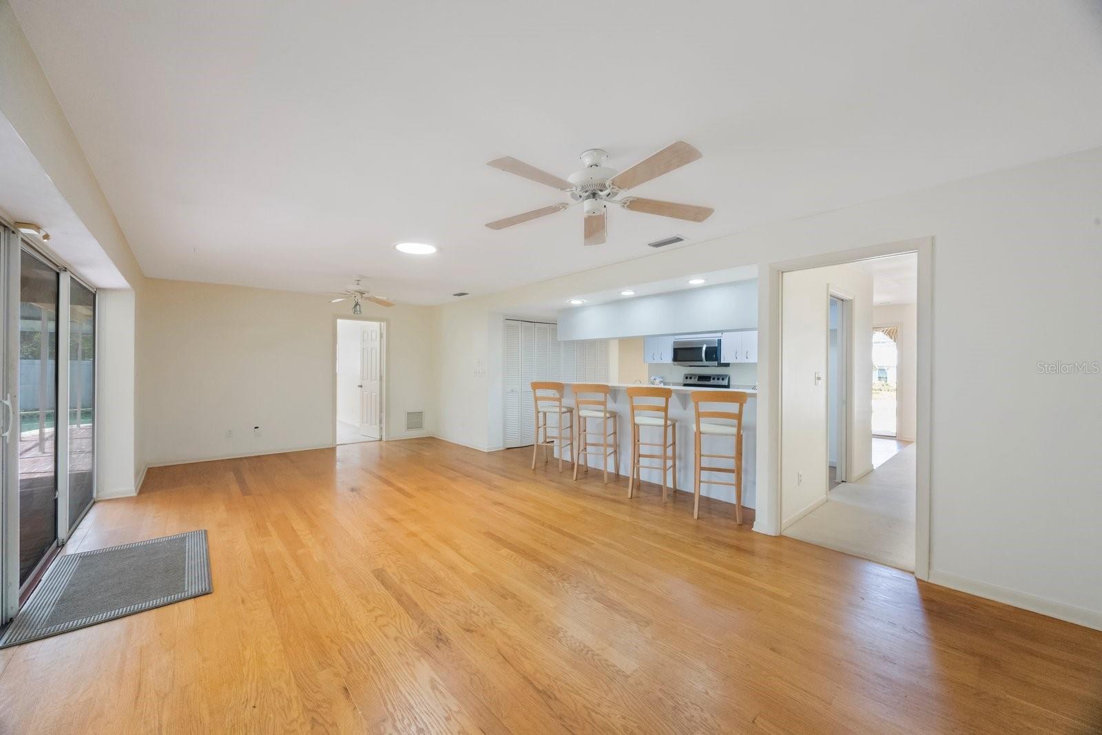 Image 13 of 50 For 1655 Sheffield Drive