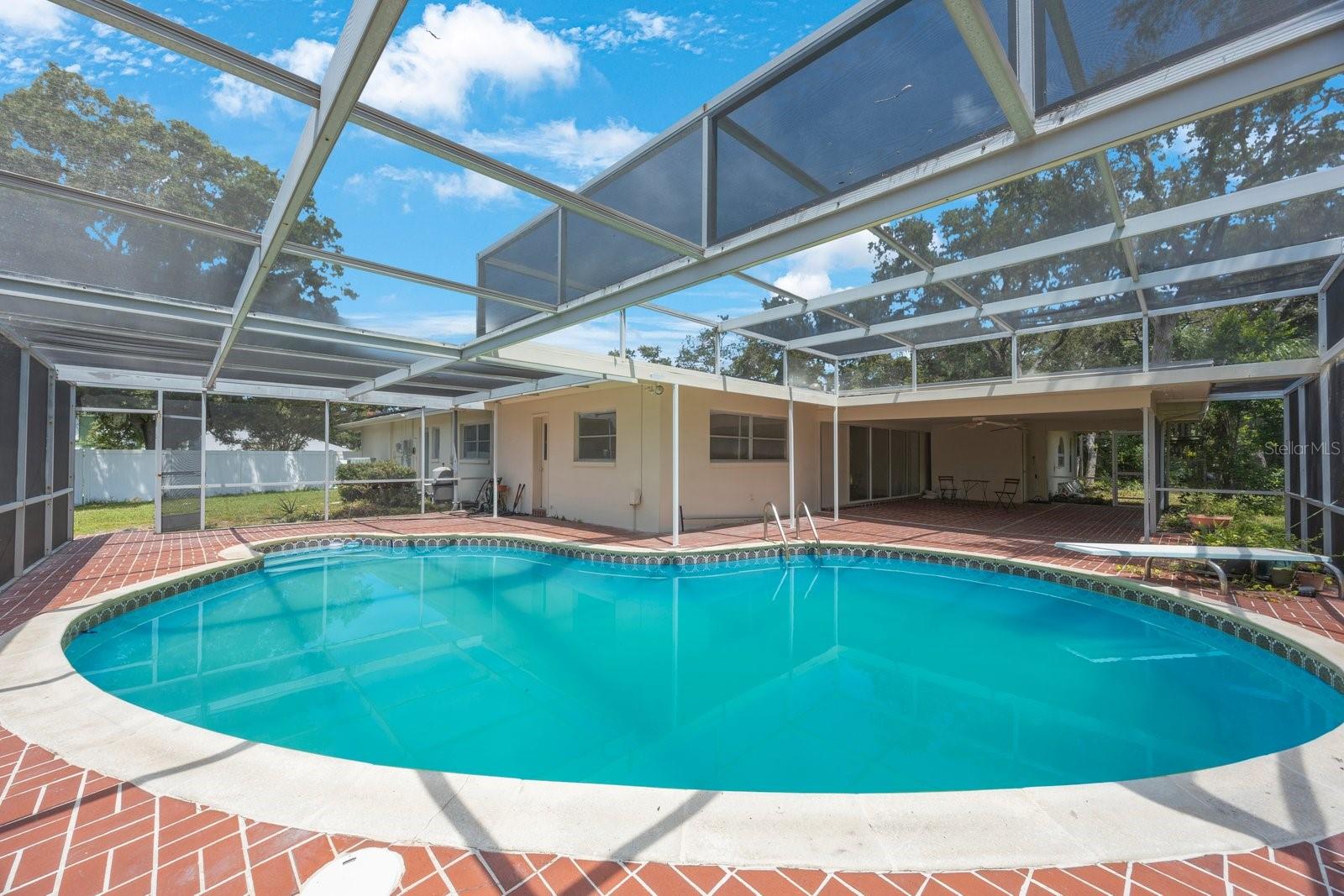 Image 35 of 50 For 1655 Sheffield Drive
