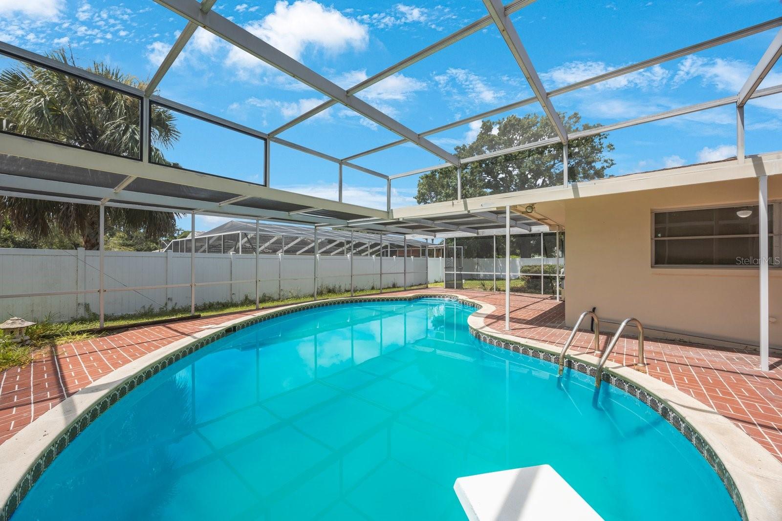 Image 36 of 50 For 1655 Sheffield Drive