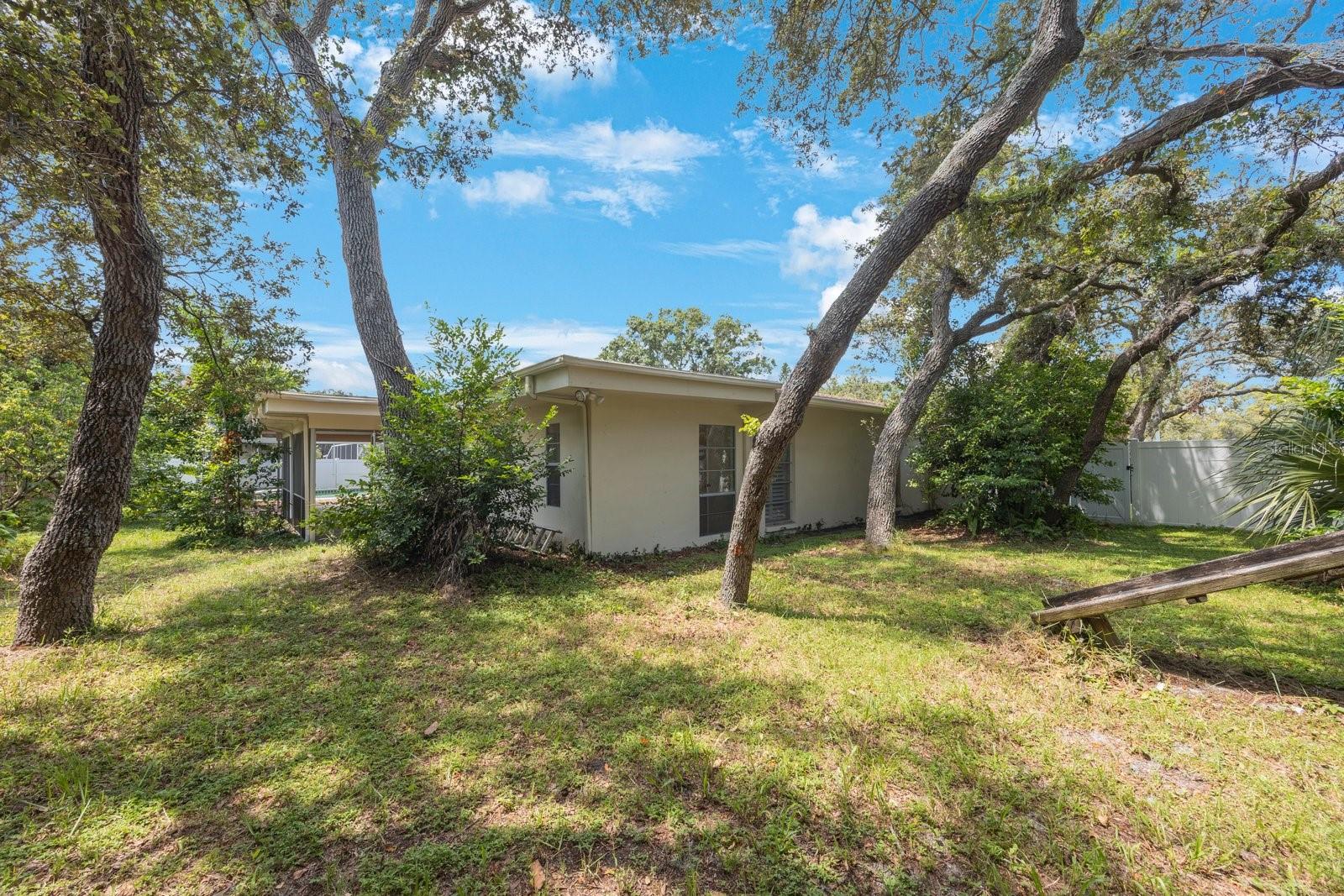 Image 43 of 50 For 1655 Sheffield Drive