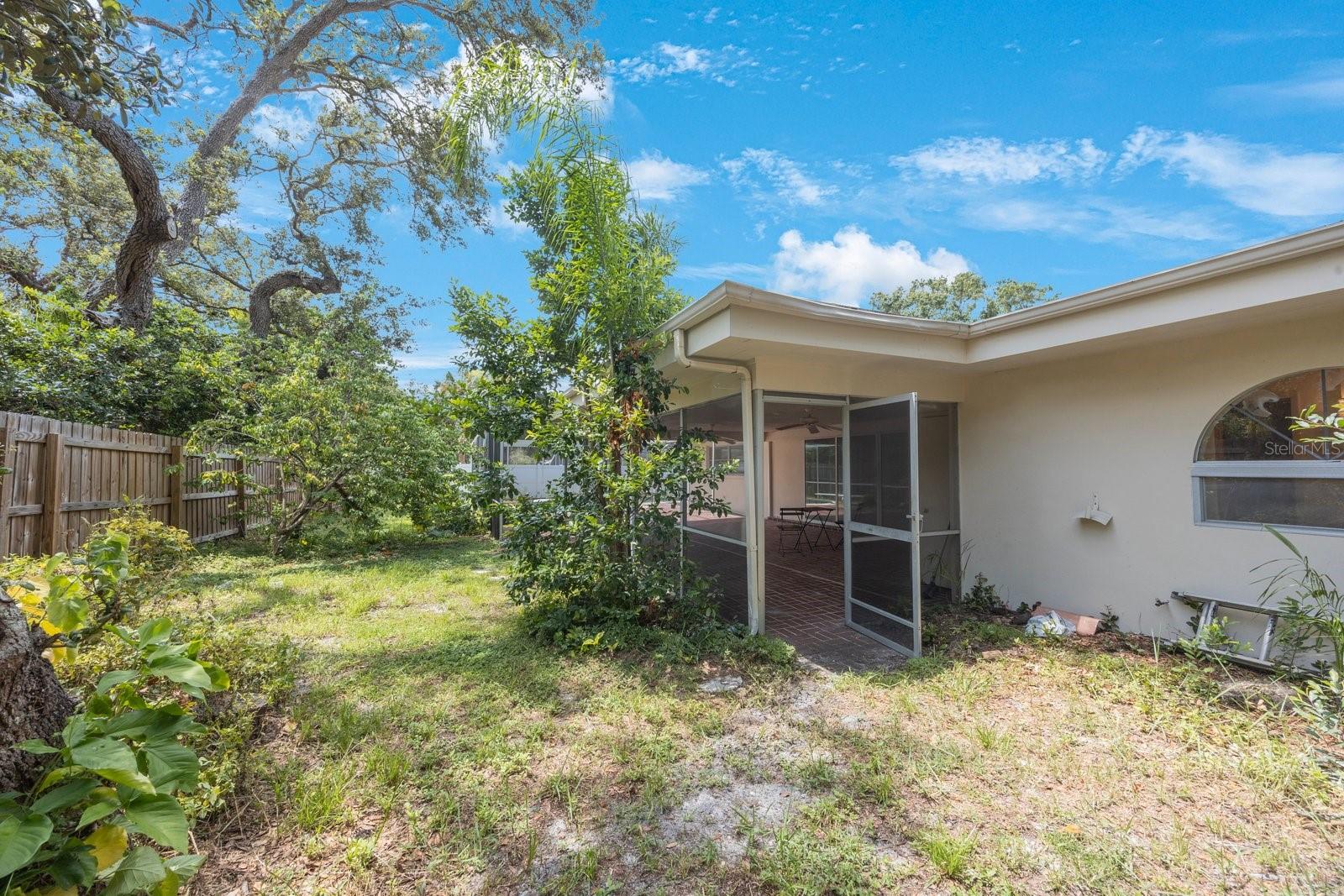Image 44 of 50 For 1655 Sheffield Drive