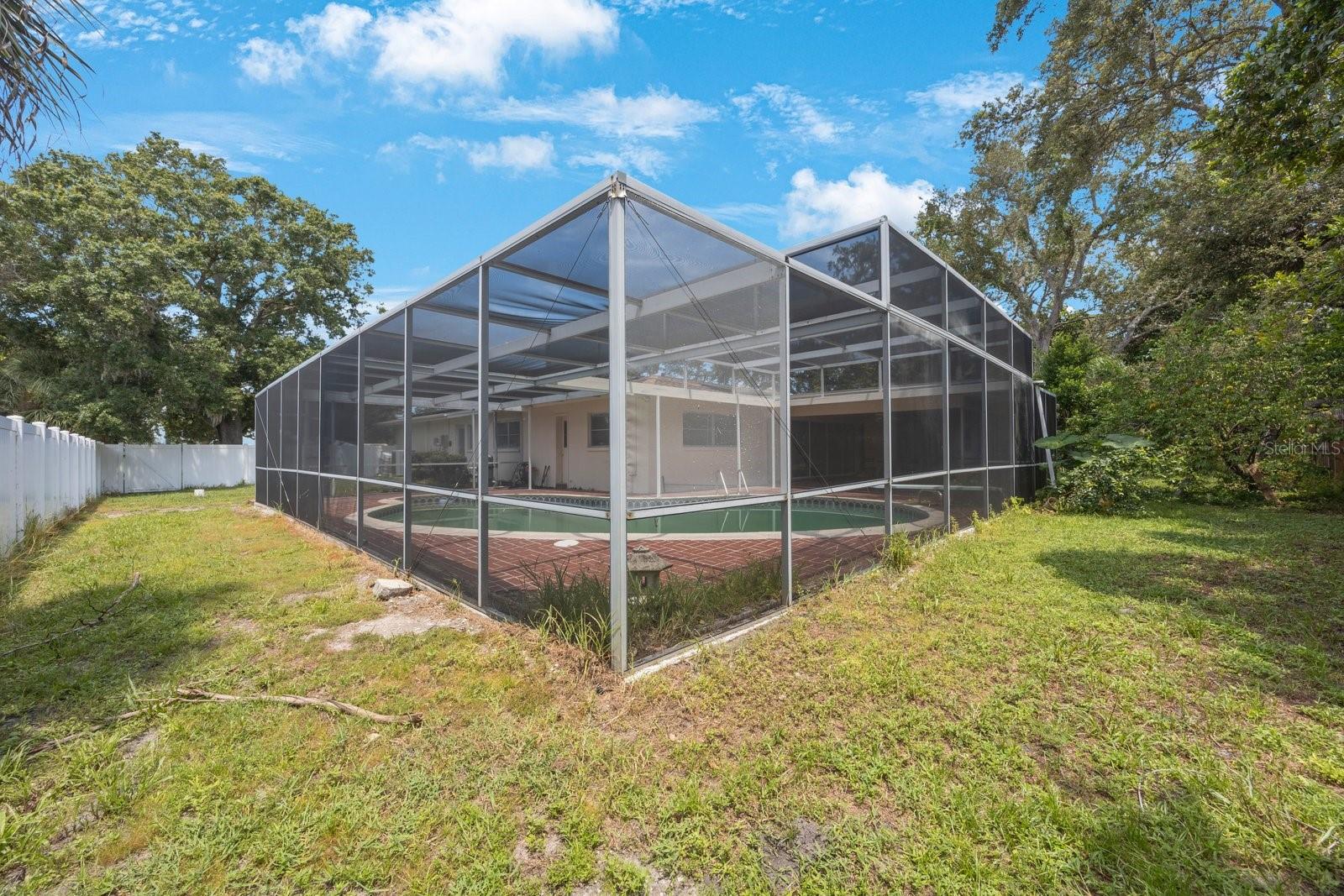 Image 45 of 50 For 1655 Sheffield Drive