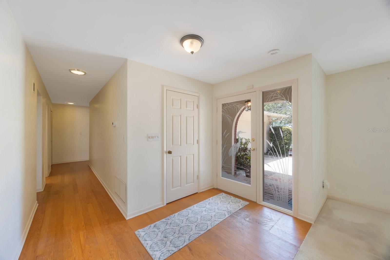 Image 5 of 50 For 1655 Sheffield Drive