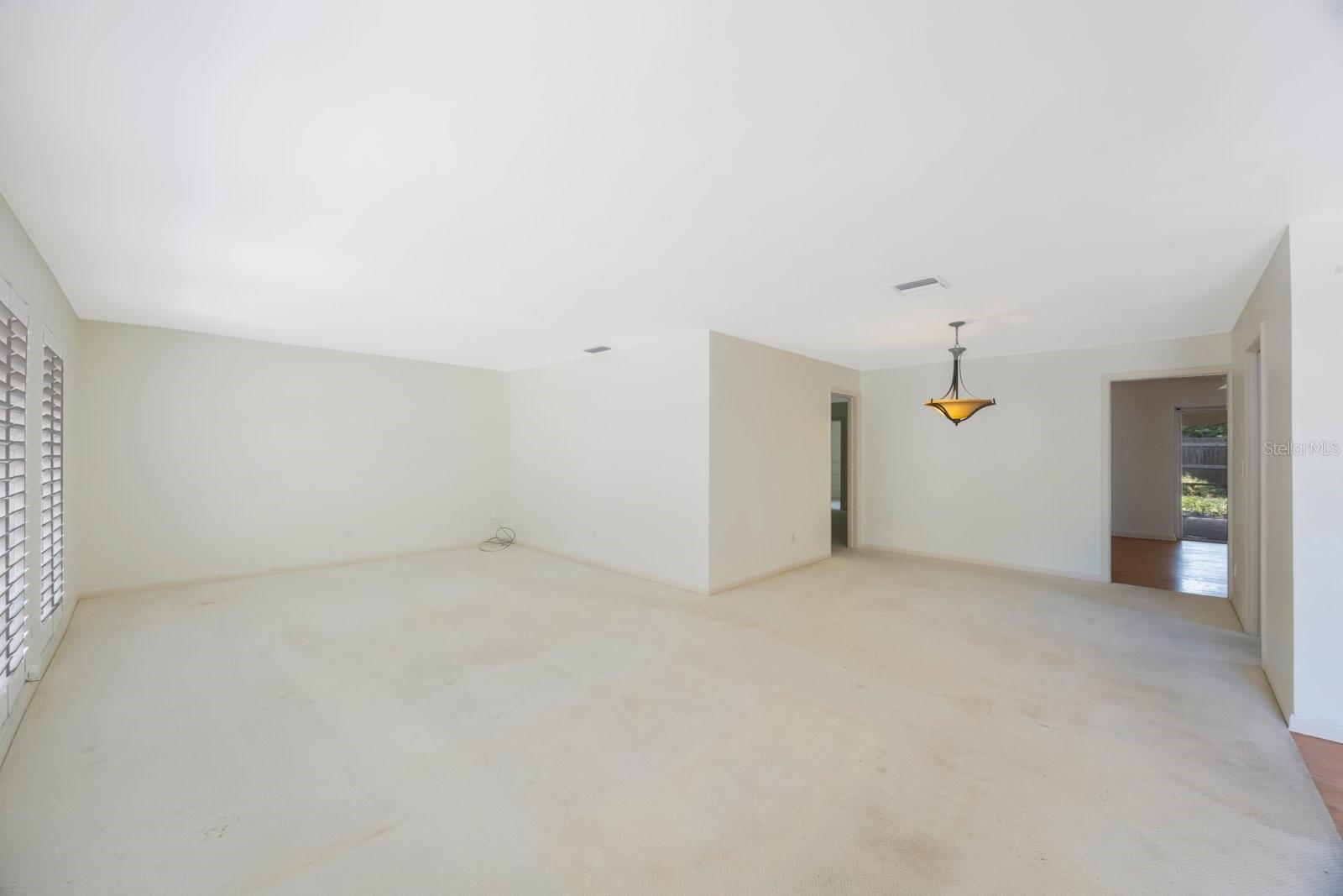 Image 7 of 50 For 1655 Sheffield Drive