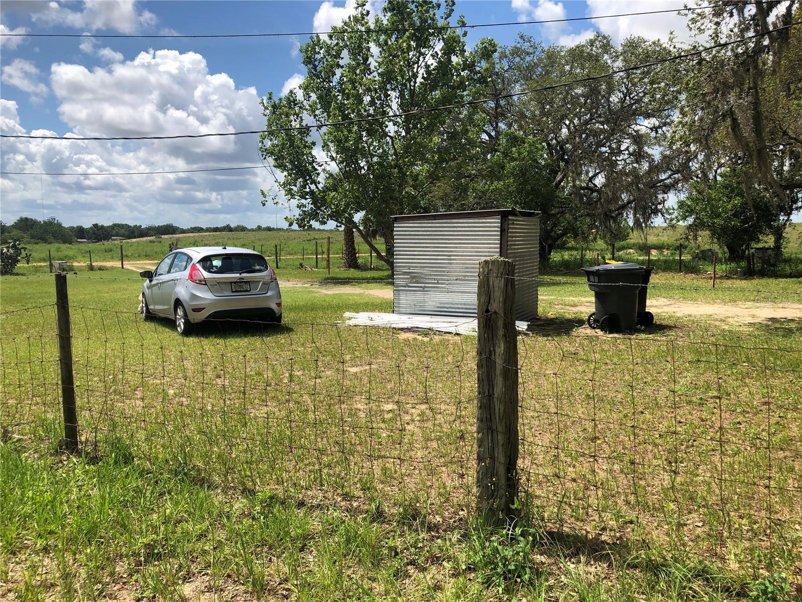 Image 14 of 43 For 1101 Bird Road