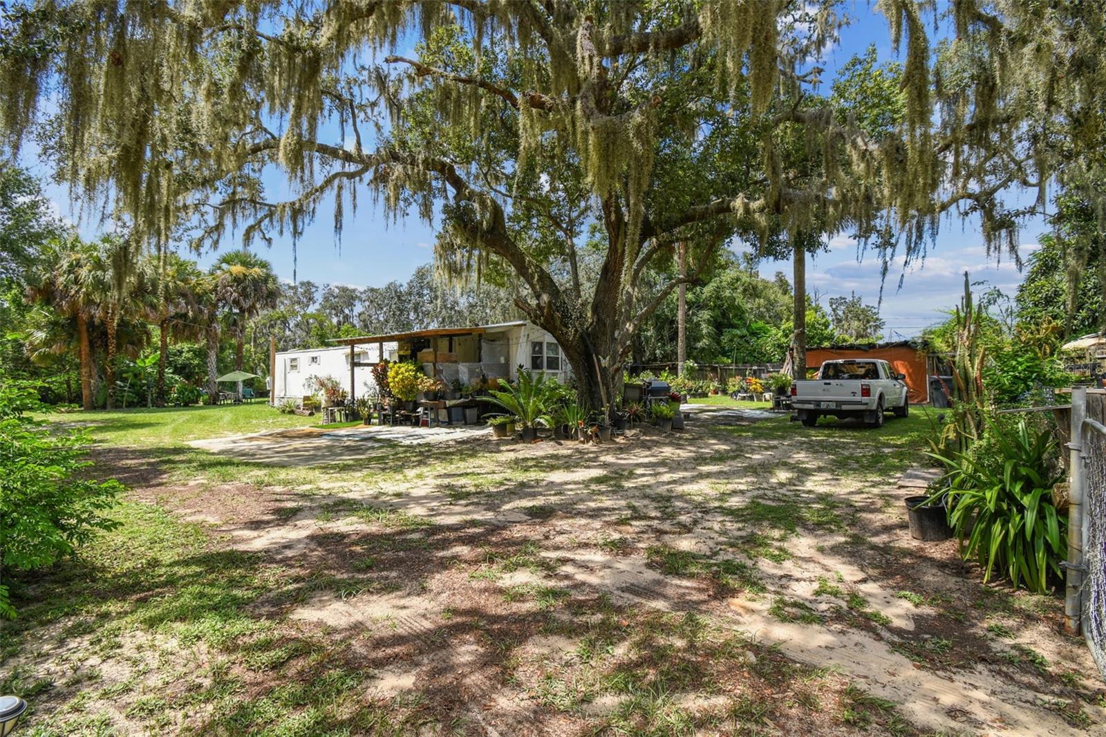 Image 26 of 43 For 1101 Bird Road