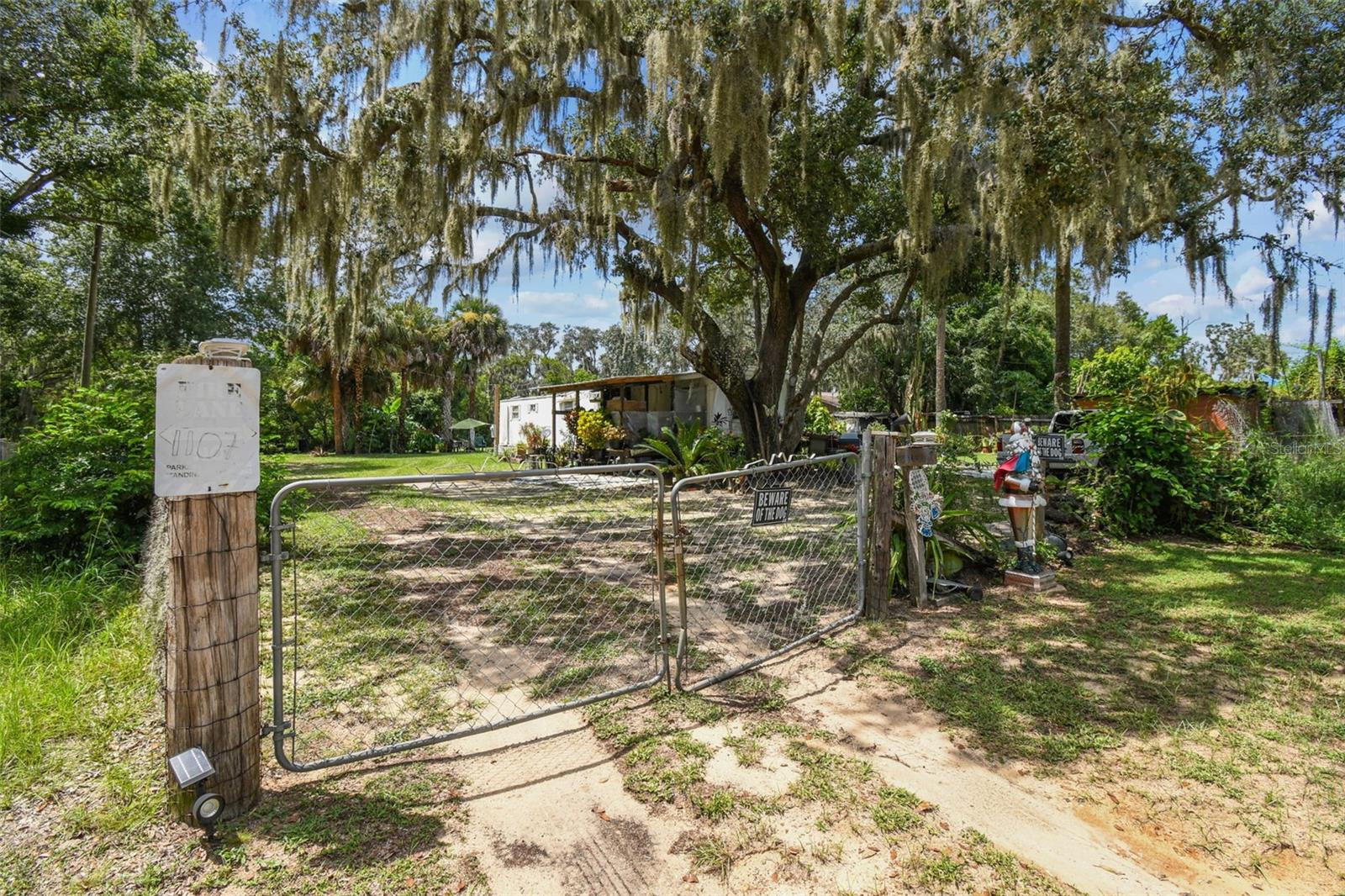 Image 27 of 43 For 1101 Bird Road