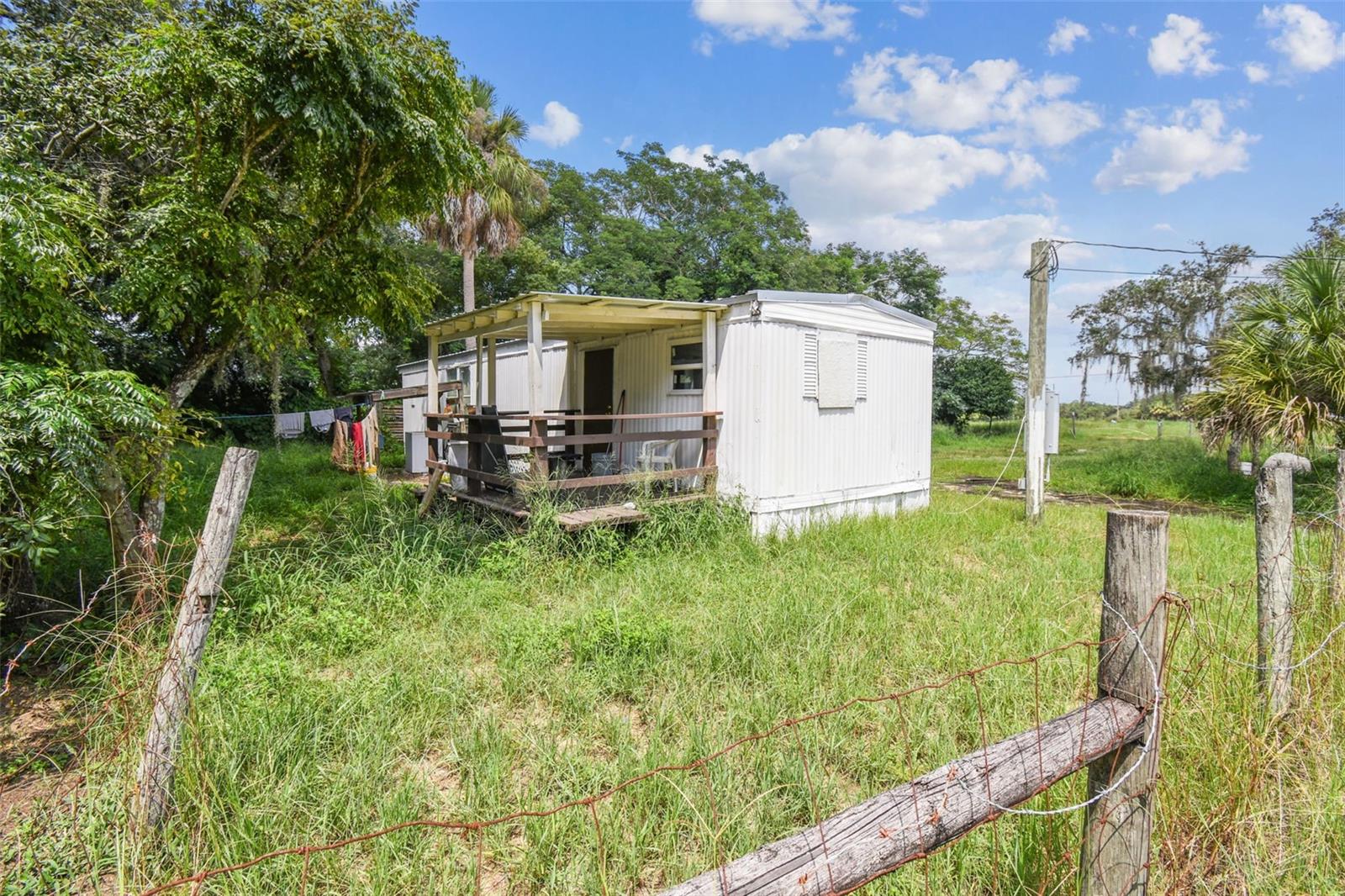 Image 30 of 43 For 1101 Bird Road