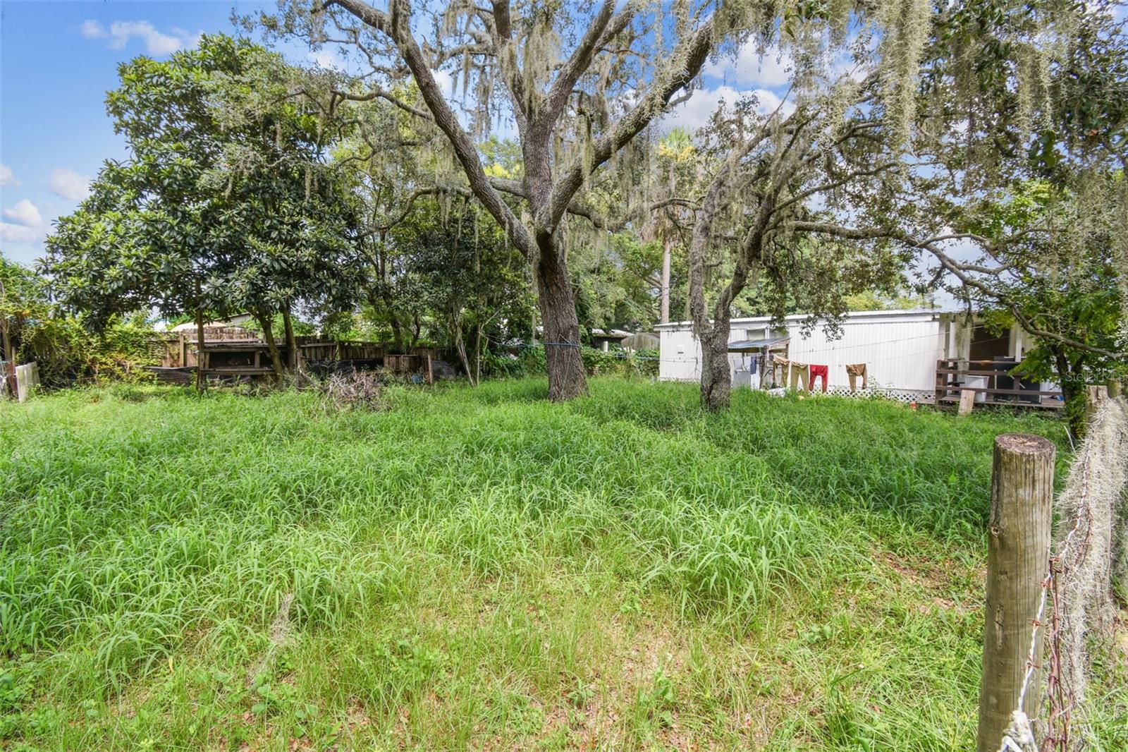 Image 31 of 43 For 1101 Bird Road