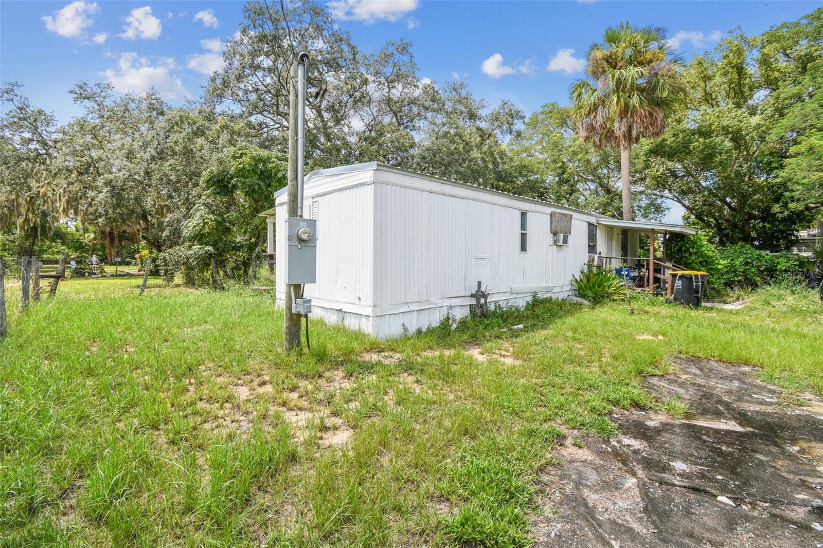 Image 34 of 43 For 1101 Bird Road