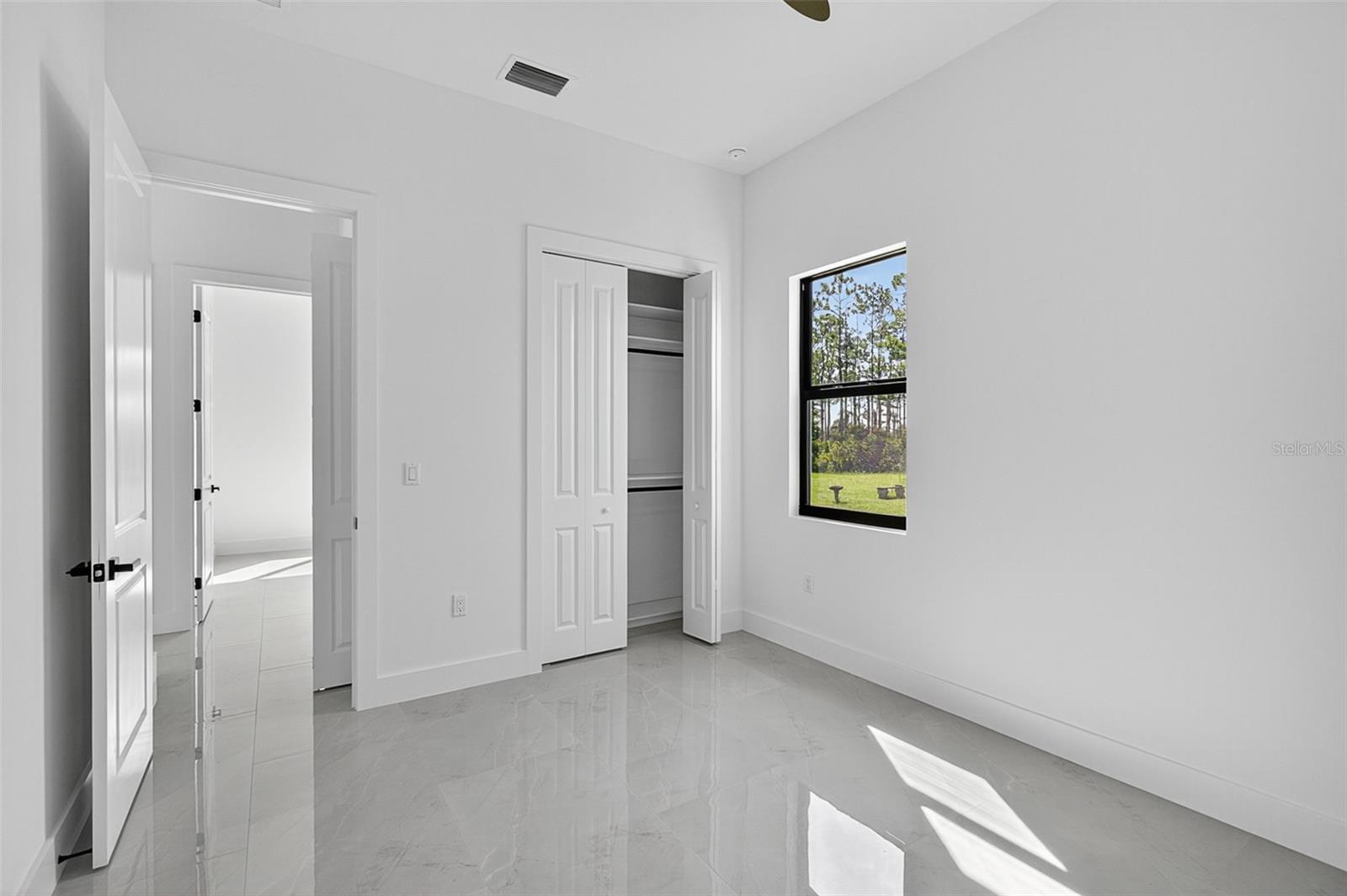 Image 23 of 33 For 16274 Maya Circle