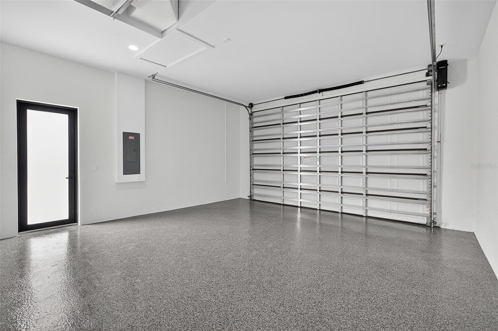 Image 28 of 33 For 16274 Maya Circle