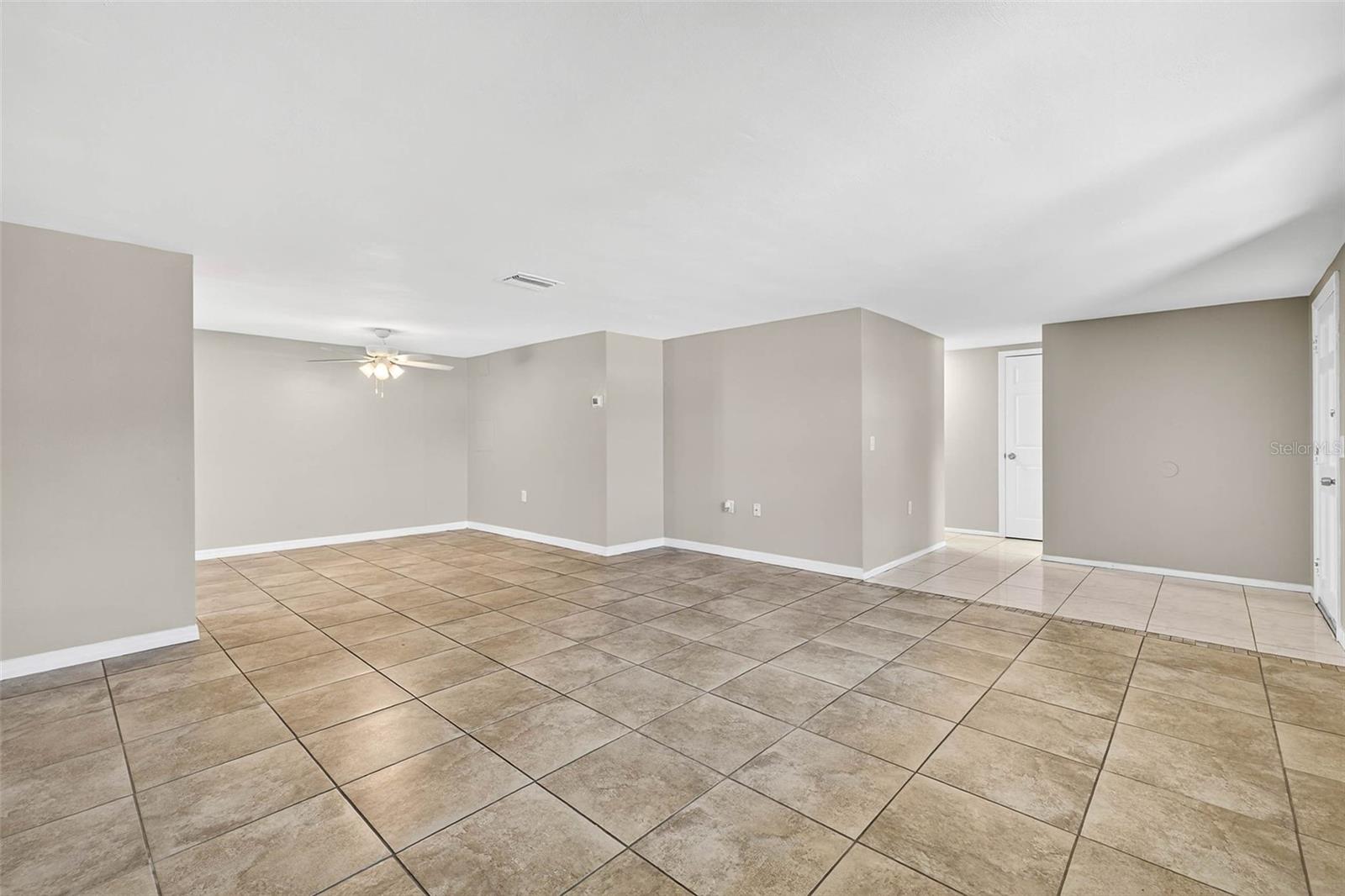 Image 15 of 43 For 5321 Sparrow Drive