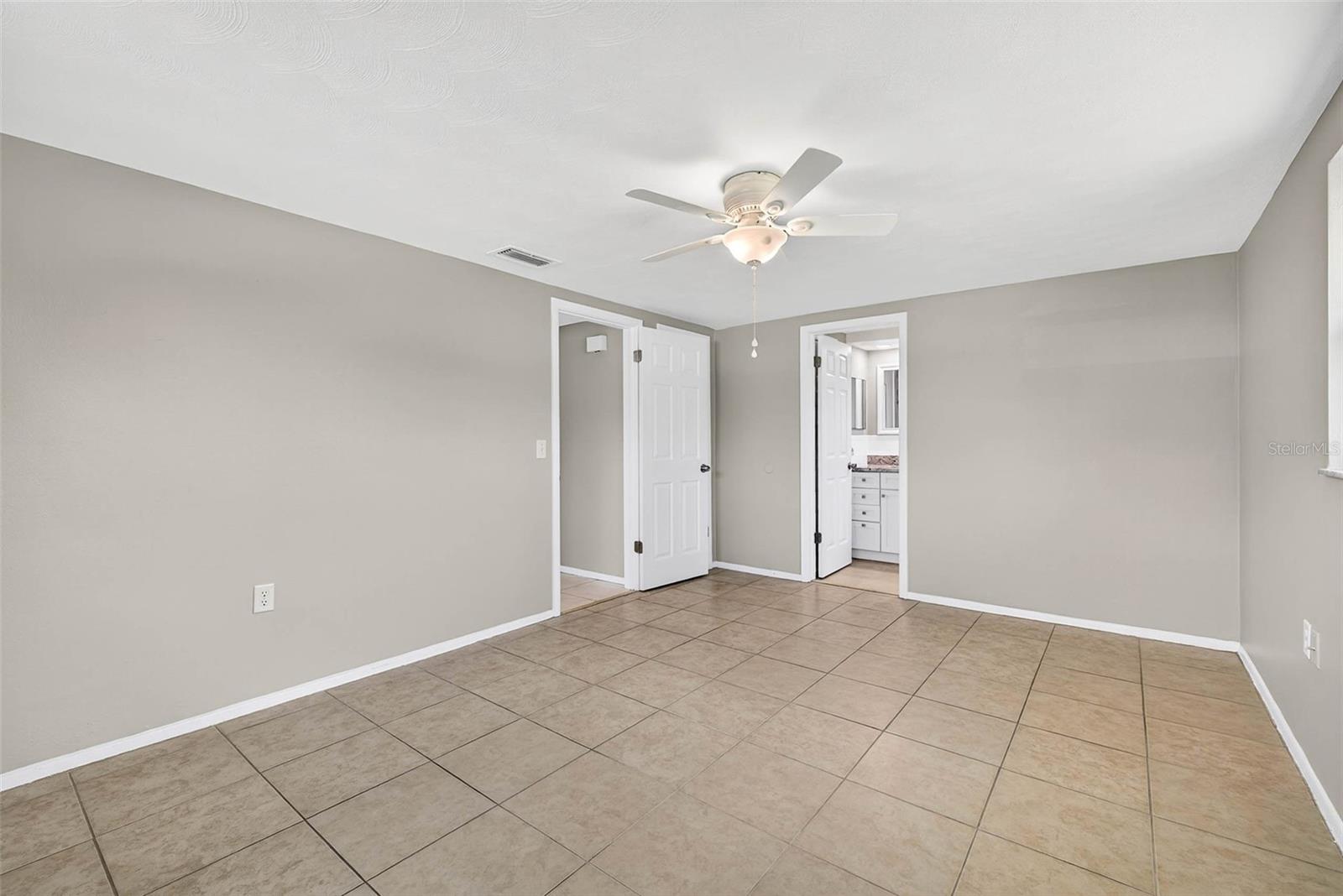 Image 26 of 43 For 5321 Sparrow Drive