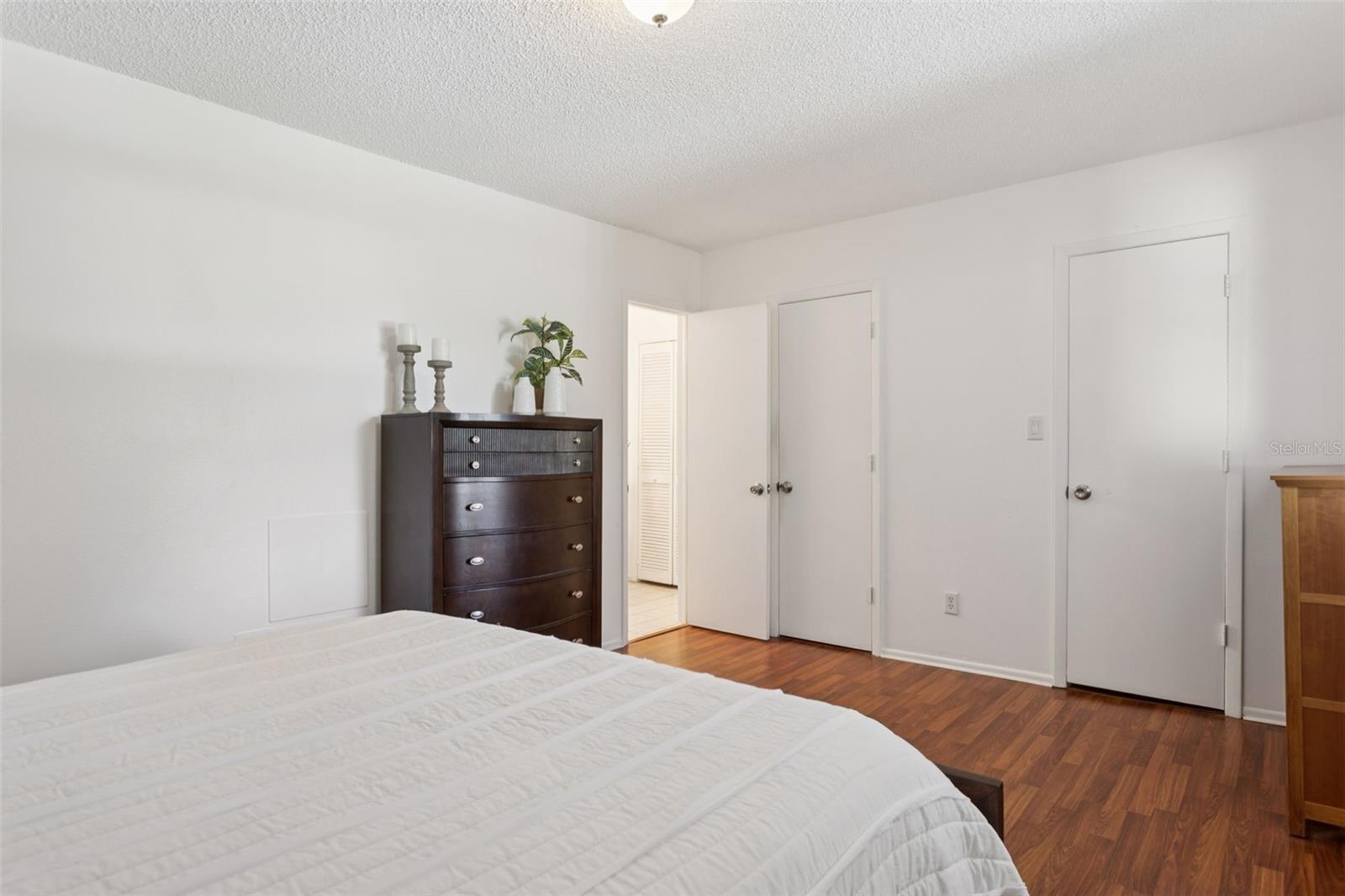 Image 23 of 31 For 7604 La Mesita Court
