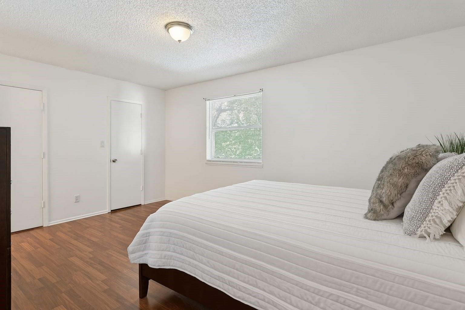 Image 24 of 31 For 7604 La Mesita Court