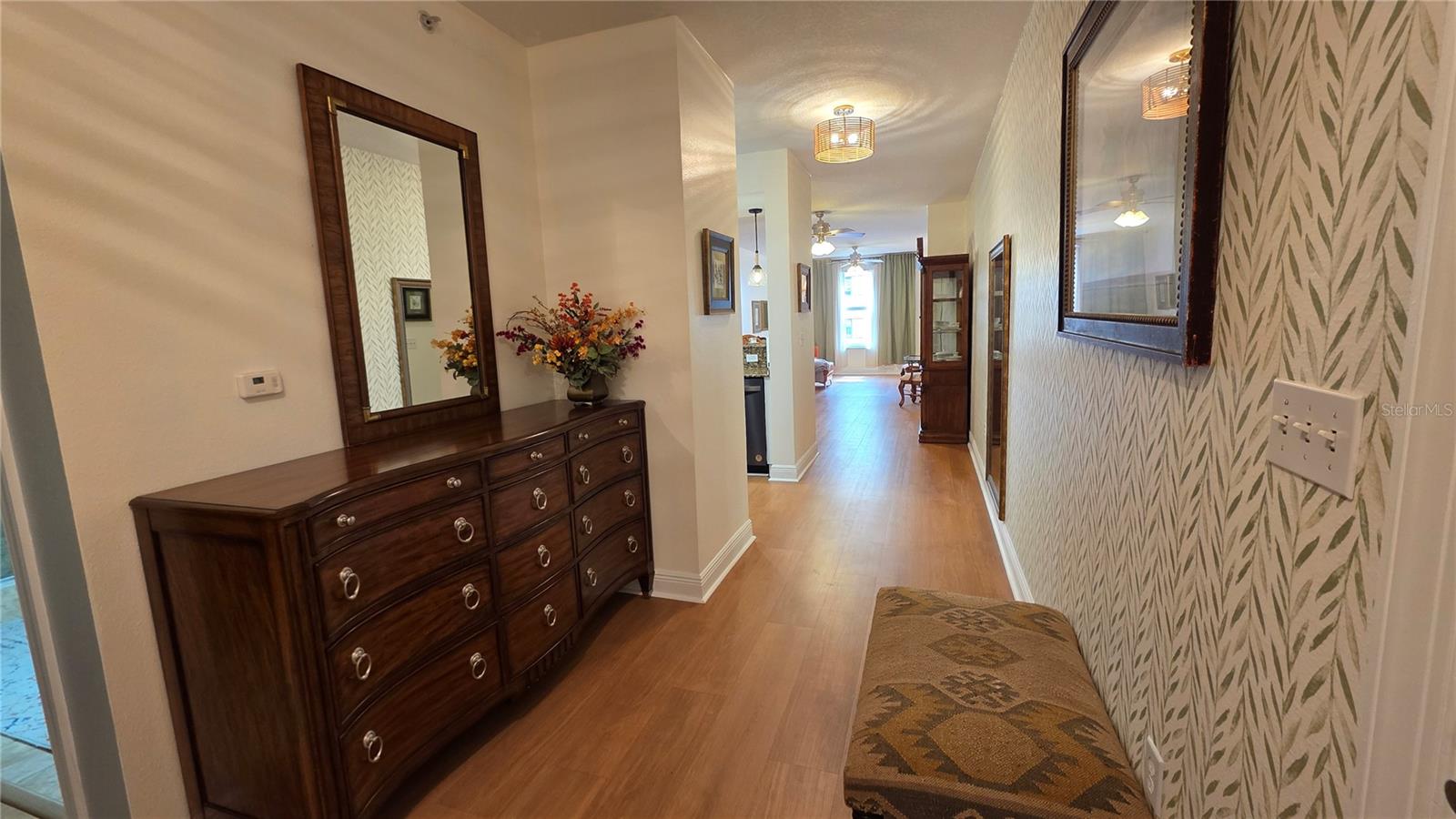 Listing photo id 0 for 628 Cleveland Street 905
