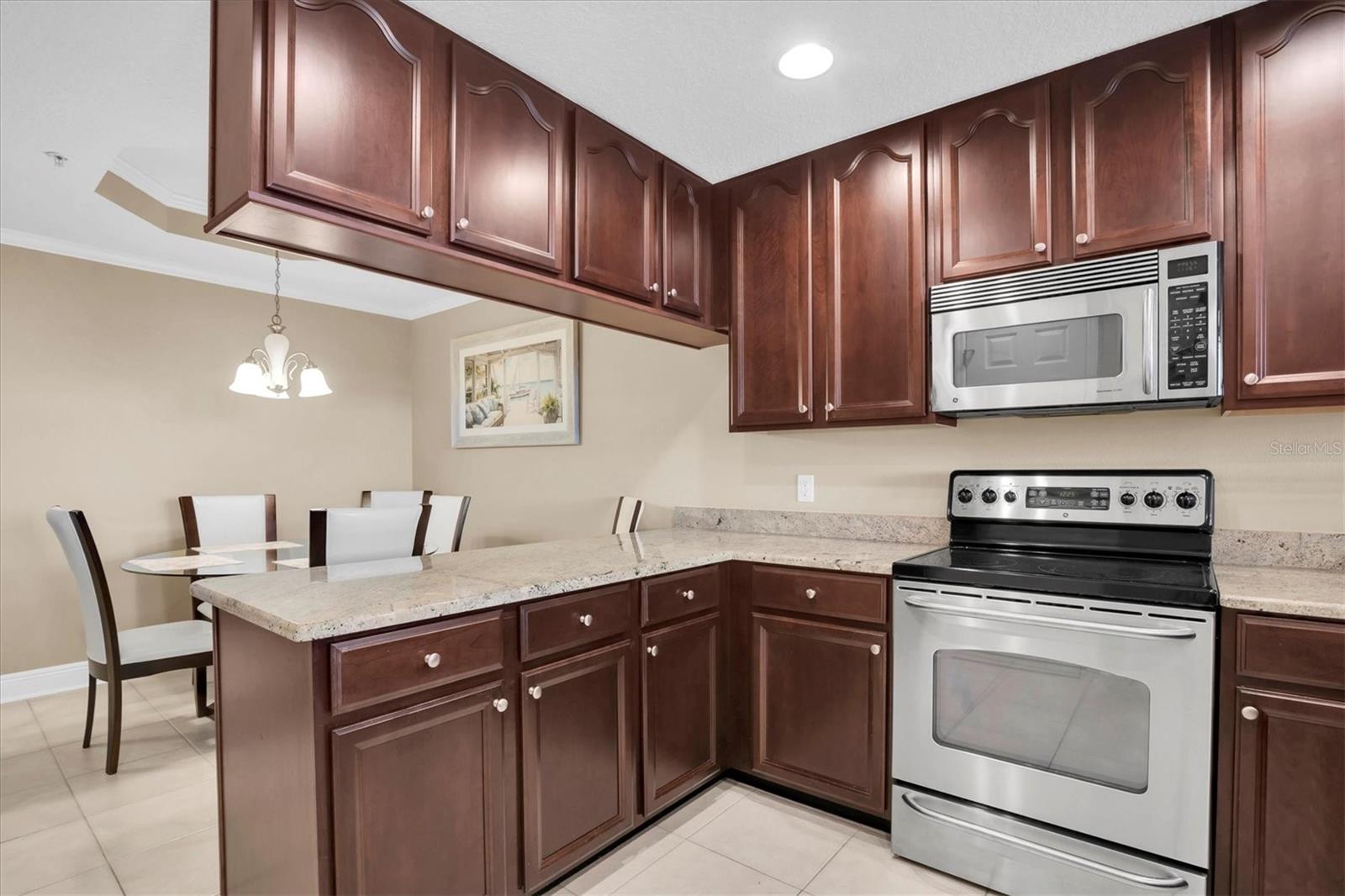 Image 14 of 46 For 7069 Key Haven Road 504