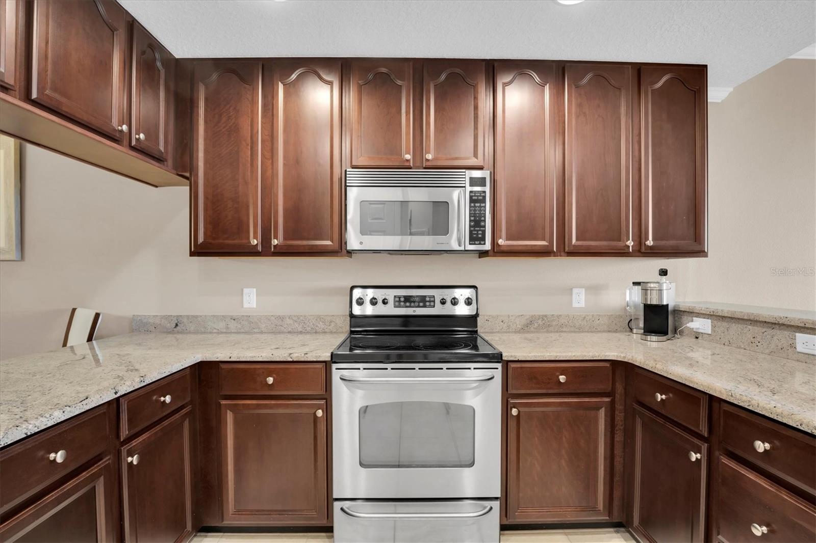 Image 16 of 46 For 7069 Key Haven Road 504
