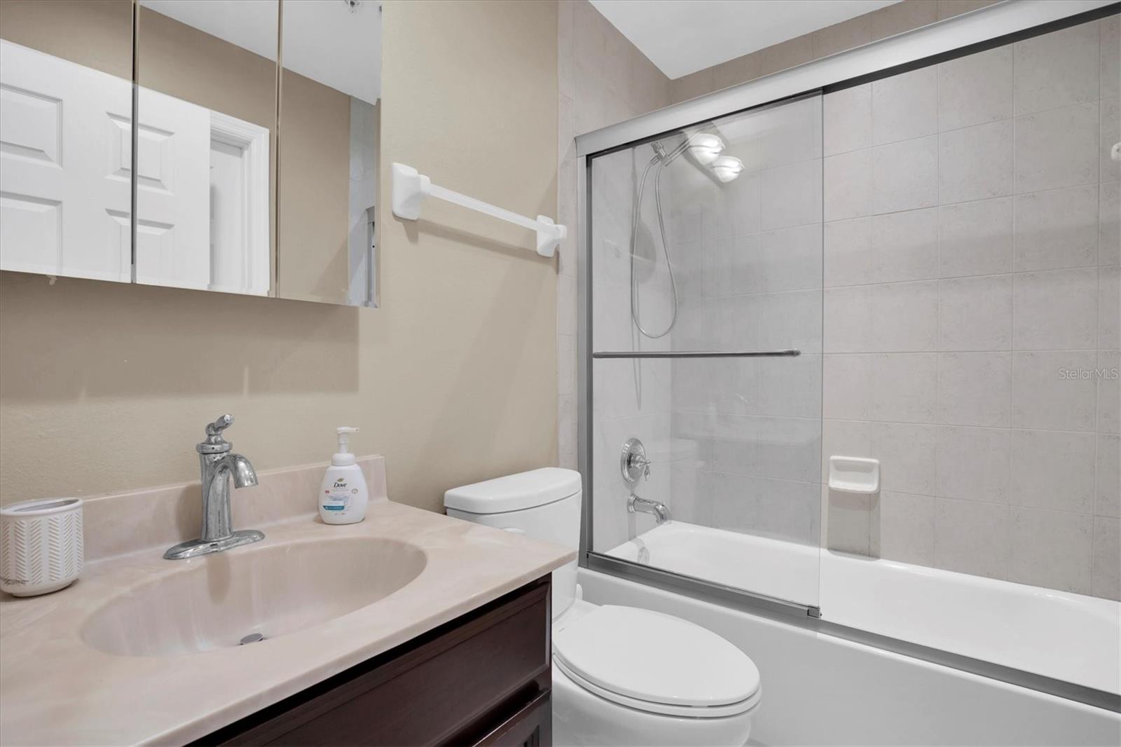 Image 26 of 46 For 7069 Key Haven Road 504