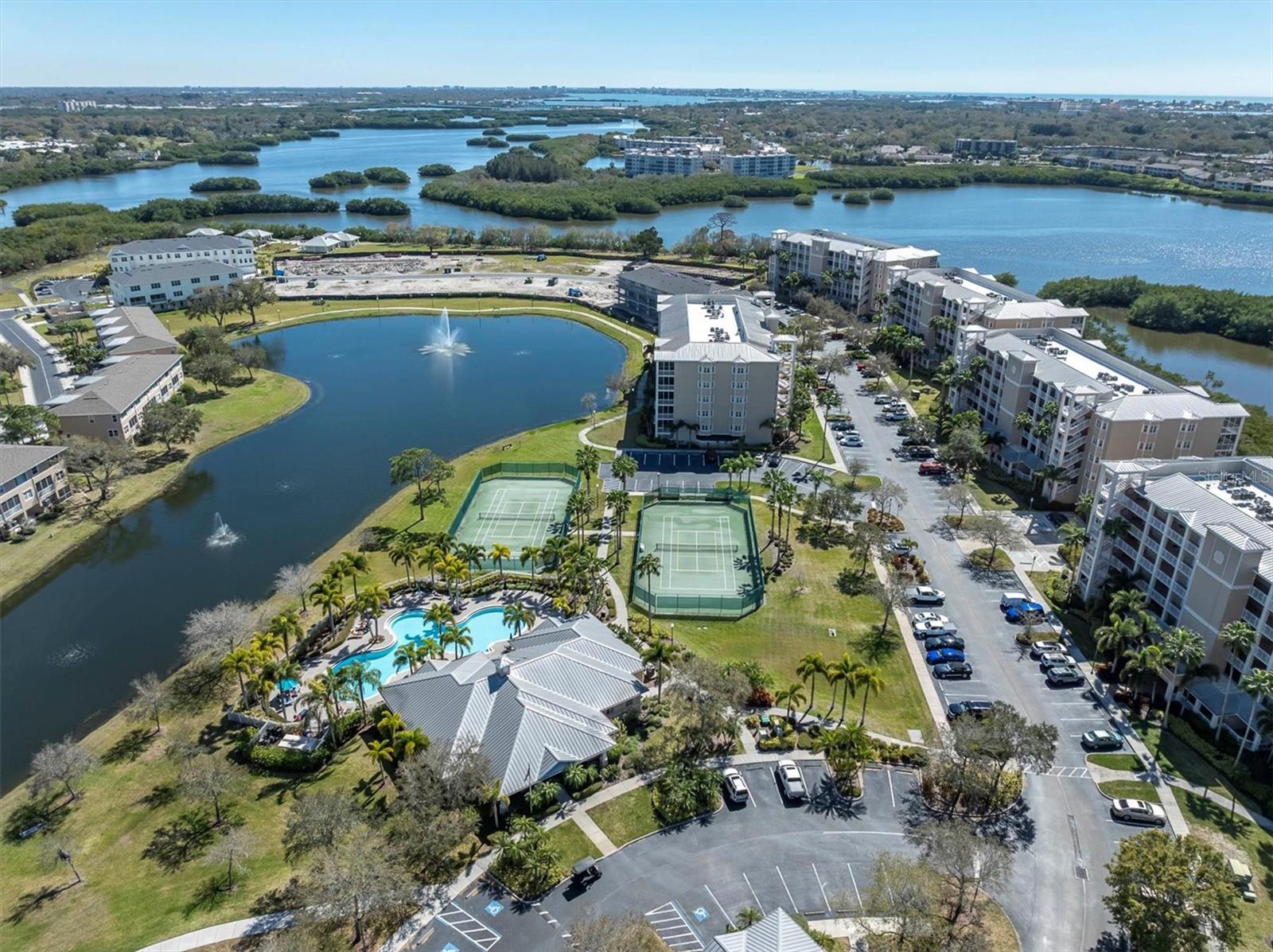 Image 32 of 46 For 7069 Key Haven Road 504