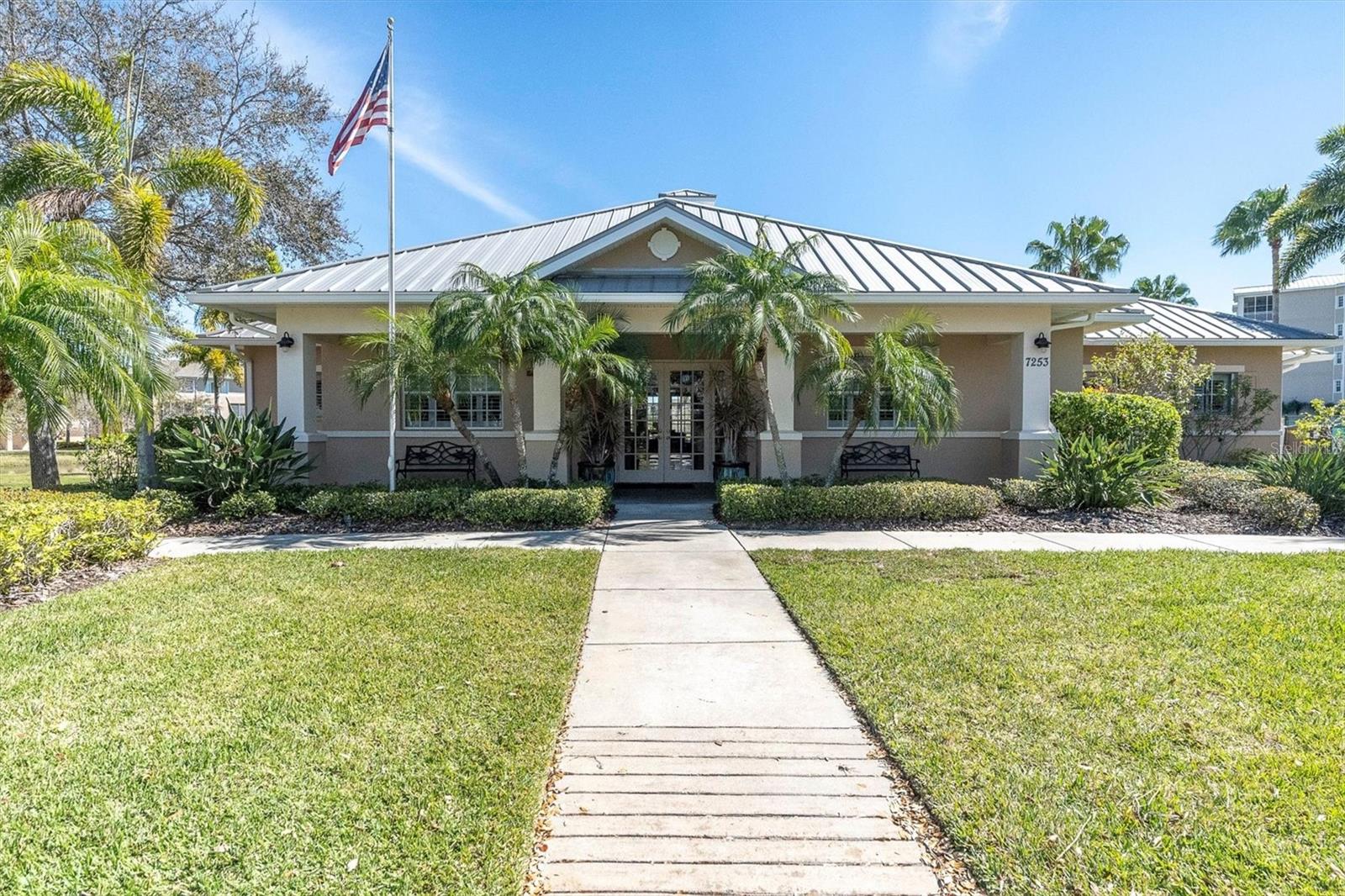 Image 34 of 46 For 7069 Key Haven Road 504