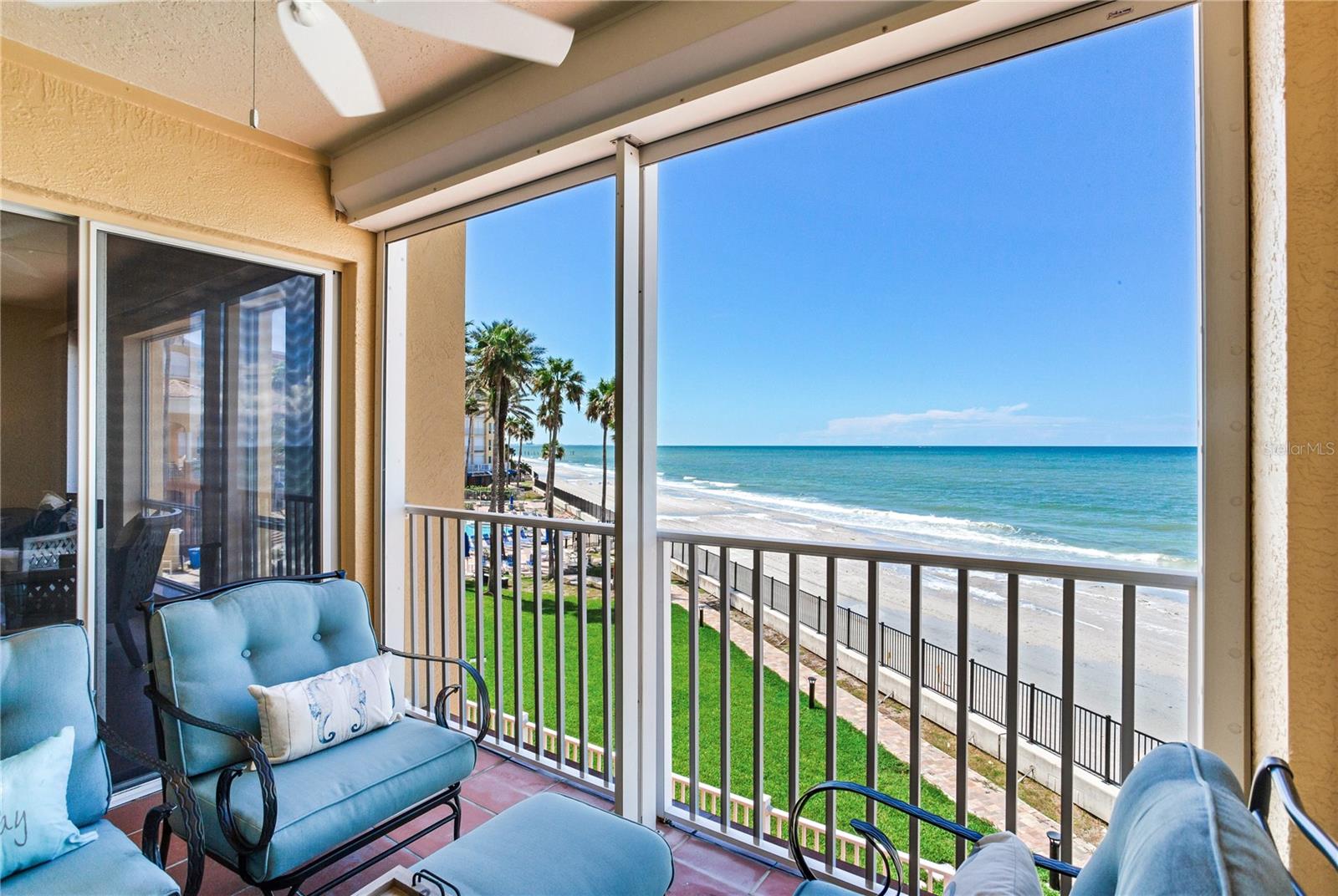 Image 19 of 81 For 16700 Gulf Boulevard 326