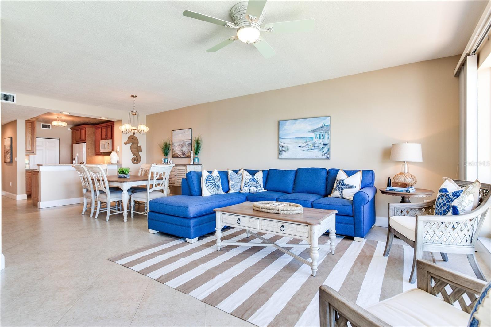 Image 26 of 81 For 16700 Gulf Boulevard 326
