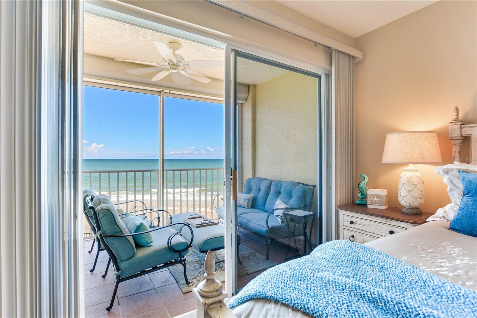 Image 33 of 81 For 16700 Gulf Boulevard 326