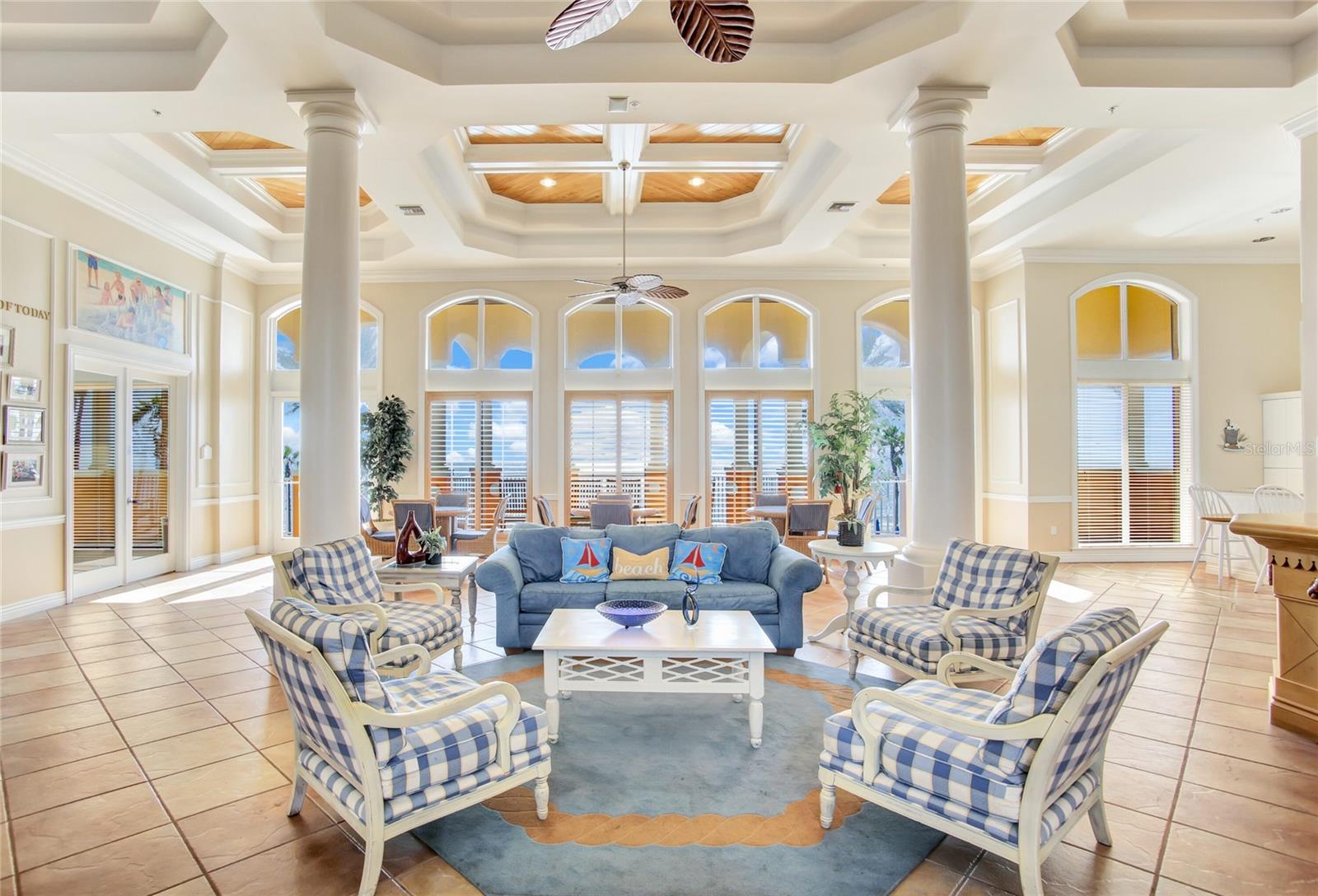 Image 56 of 81 For 16700 Gulf Boulevard 326