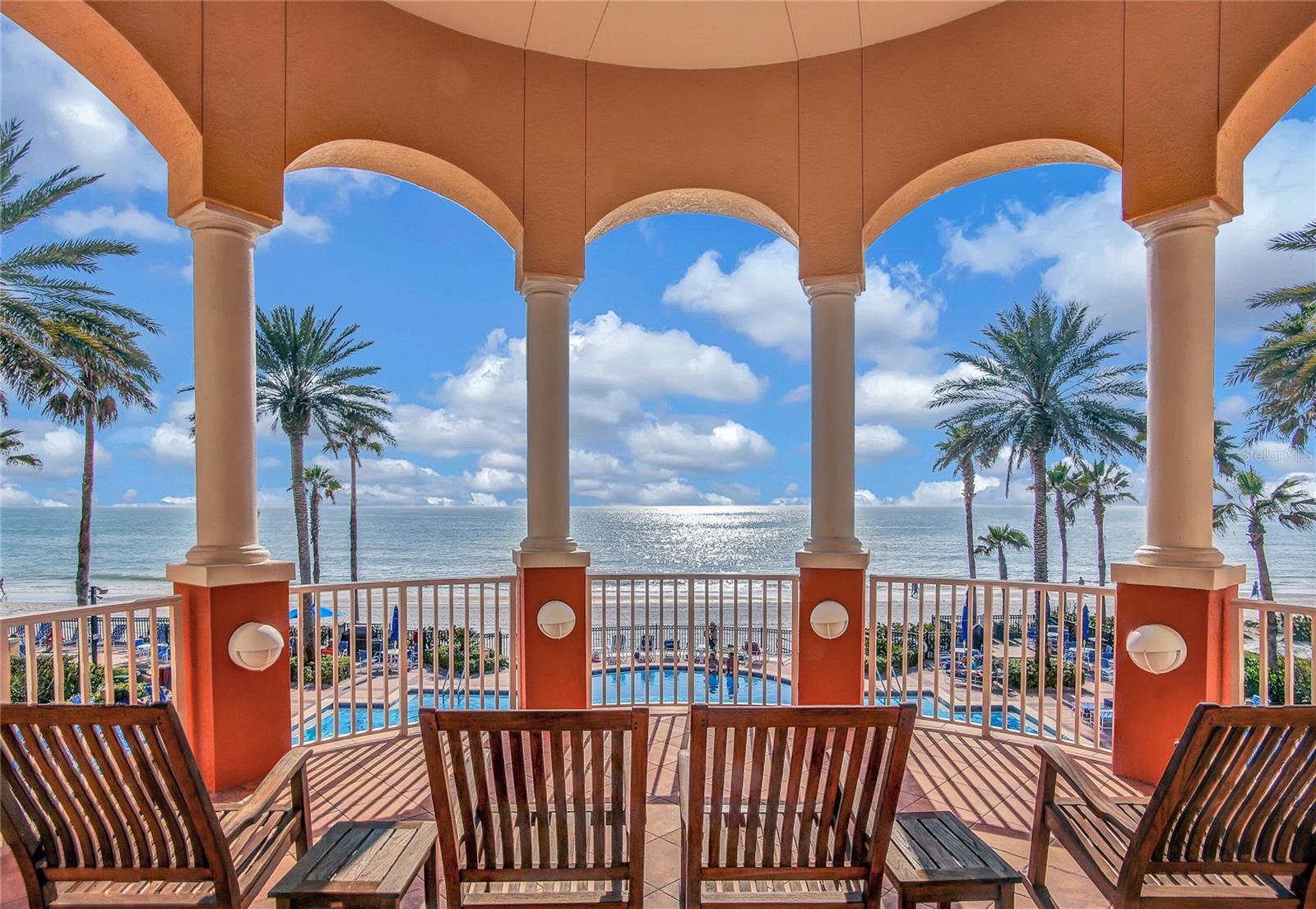 Image 58 of 81 For 16700 Gulf Boulevard 326
