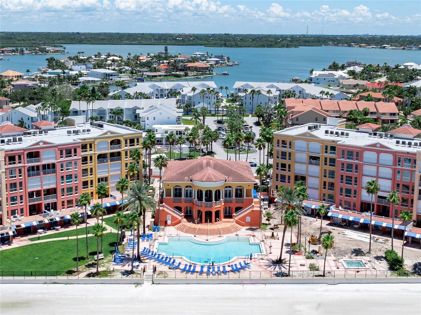 Image 74 of 81 For 16700 Gulf Boulevard 326