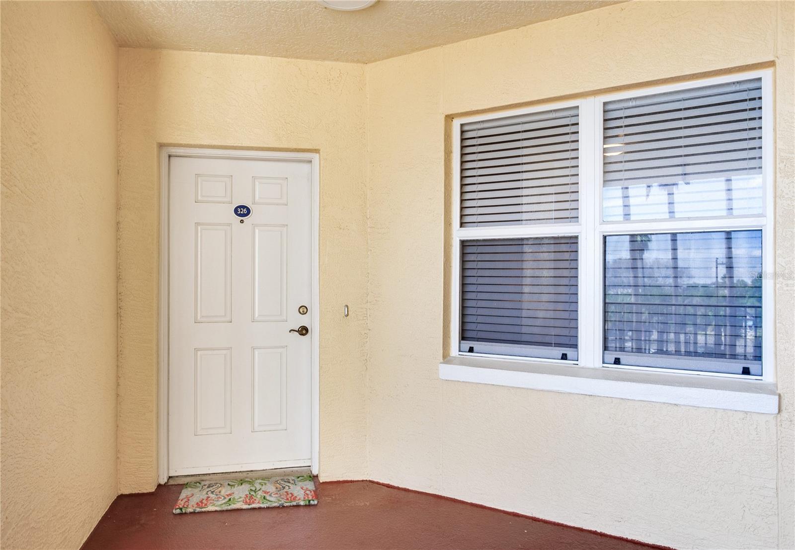 Image 8 of 81 For 16700 Gulf Boulevard 326
