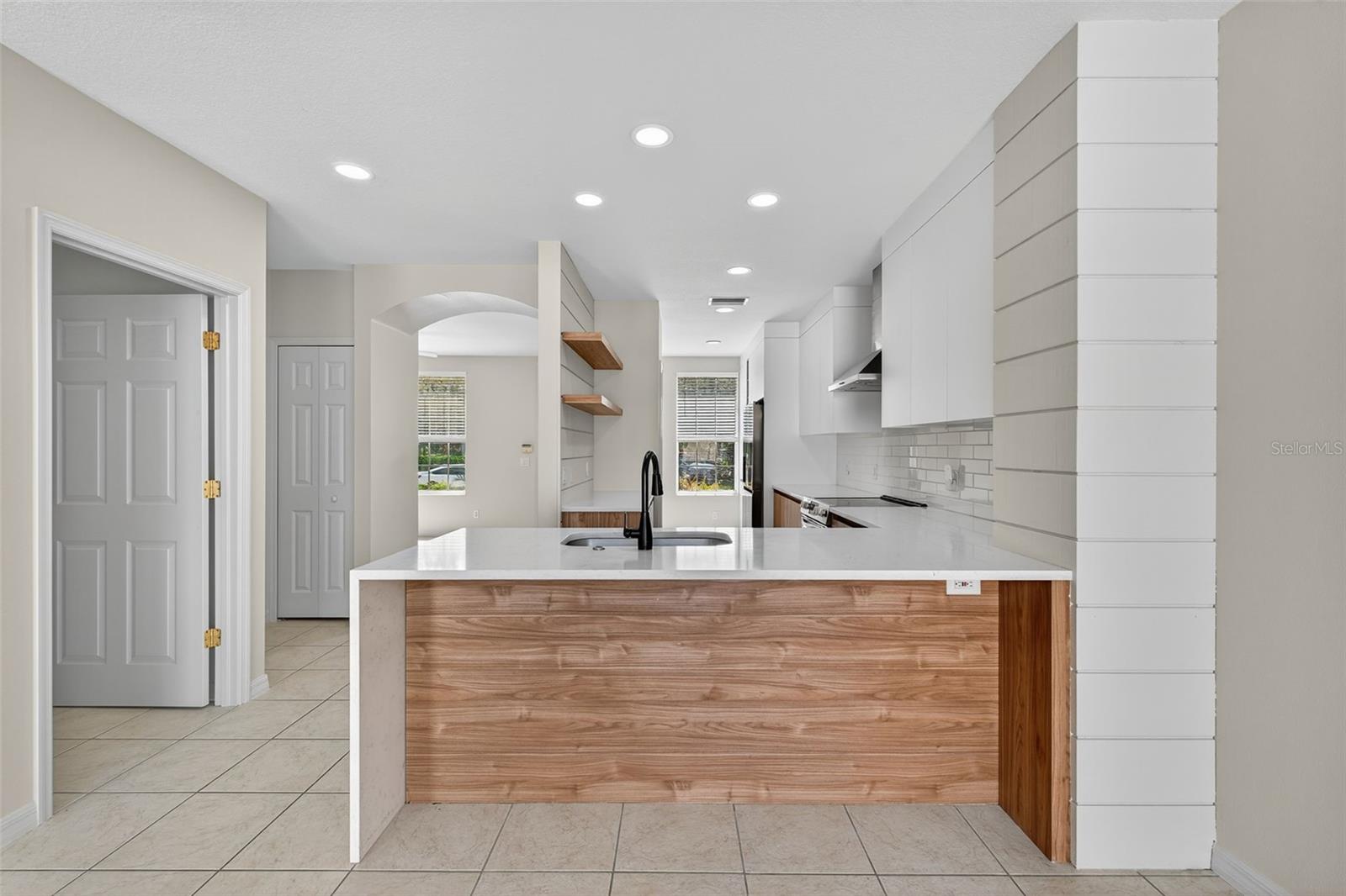 Image 18 of 92 For 11607 Old Florida Lane